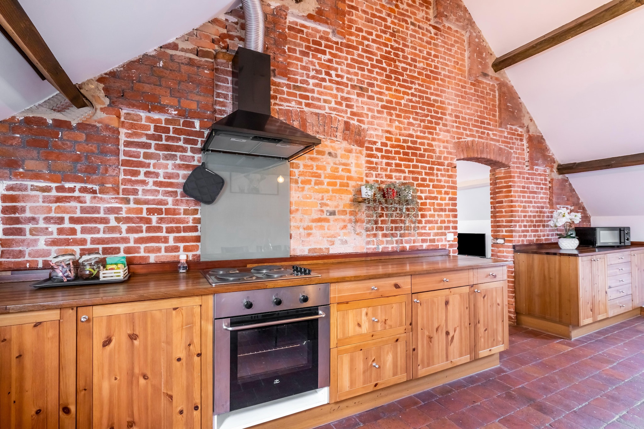 Located in the historic village of Wortel, this elegant first-floor apartment offers a peaceful escape for families or friends in a UNESCO World Heritage Site. Founded in 1822 by Johannes van den Bosch, the Colony of Benevolence is now recognized as a cultural landscape of global significance.
The apartment features a cozy living room with fireplace and TV, a well-equipped kitchen, and a dining area perfect for shared meals. Guests have restricted access to a private garden, home to a colorful animal farm and occasionally used for school and youth camps. Please consult the owner for access.
Enjoy the green surroundings near the Dutch border, ideal for walking, cycling, and cultural exploration. A spacious parking lot is available, but parking in the courtyard is not permitted.
Property is on the 1st floor with 2-Bedrooms
Note: This home is for recreational use only.