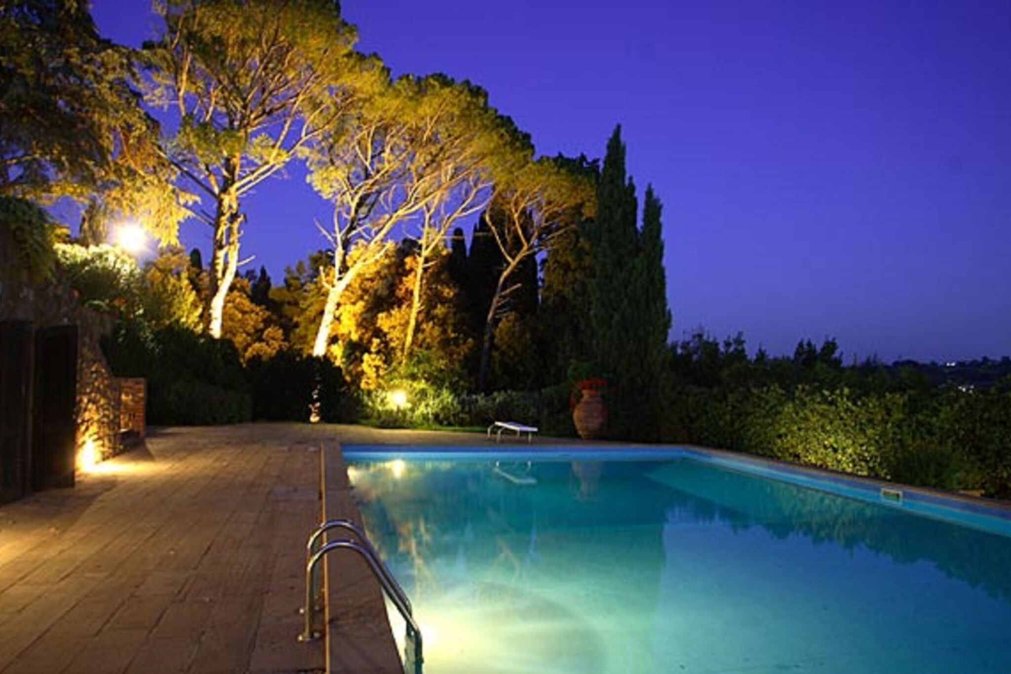 Geweldig vakantiehuis in Montaione met privézwembad