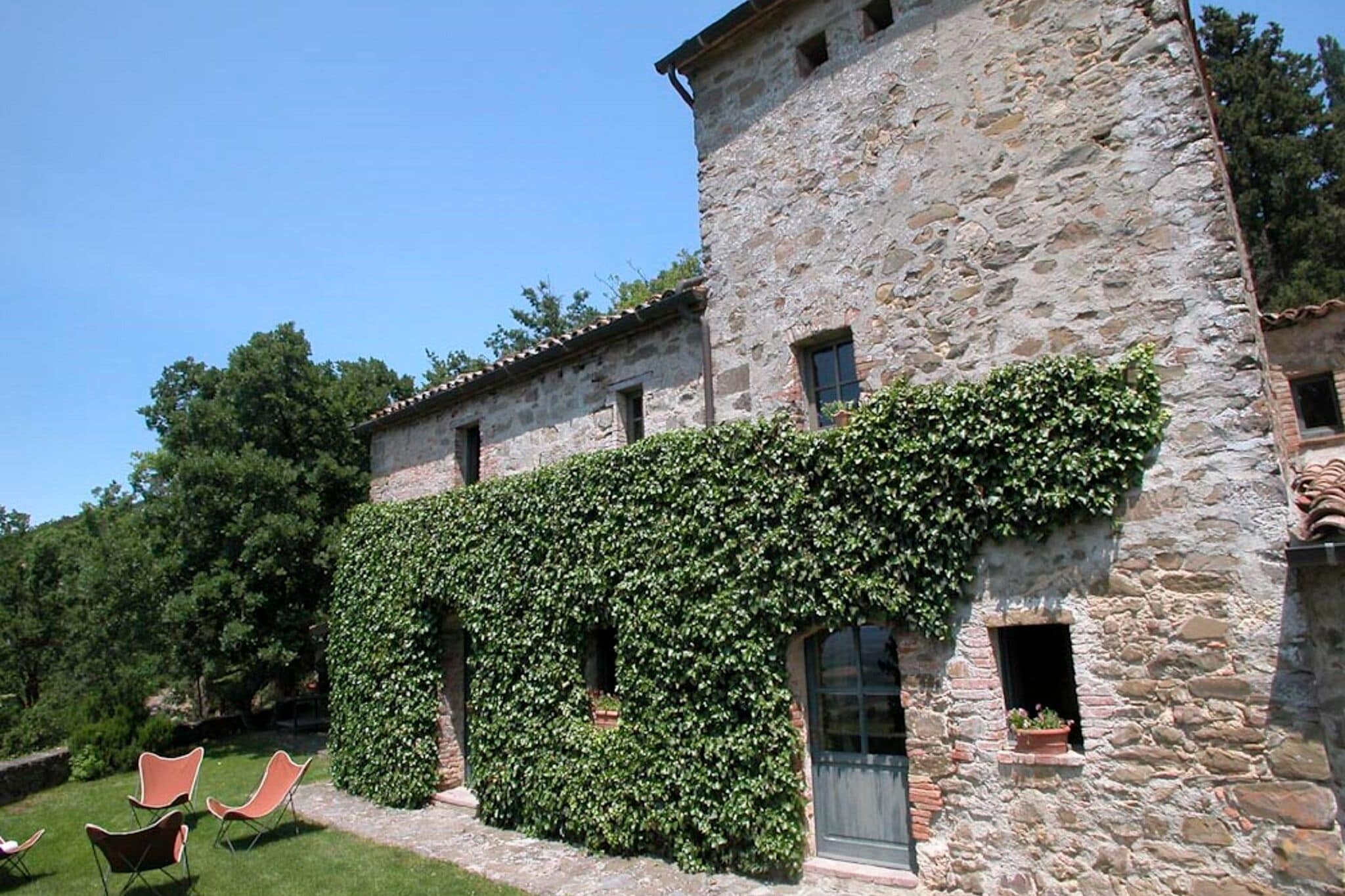 Authentisches Ferienhaus in Sarteano mit Pool