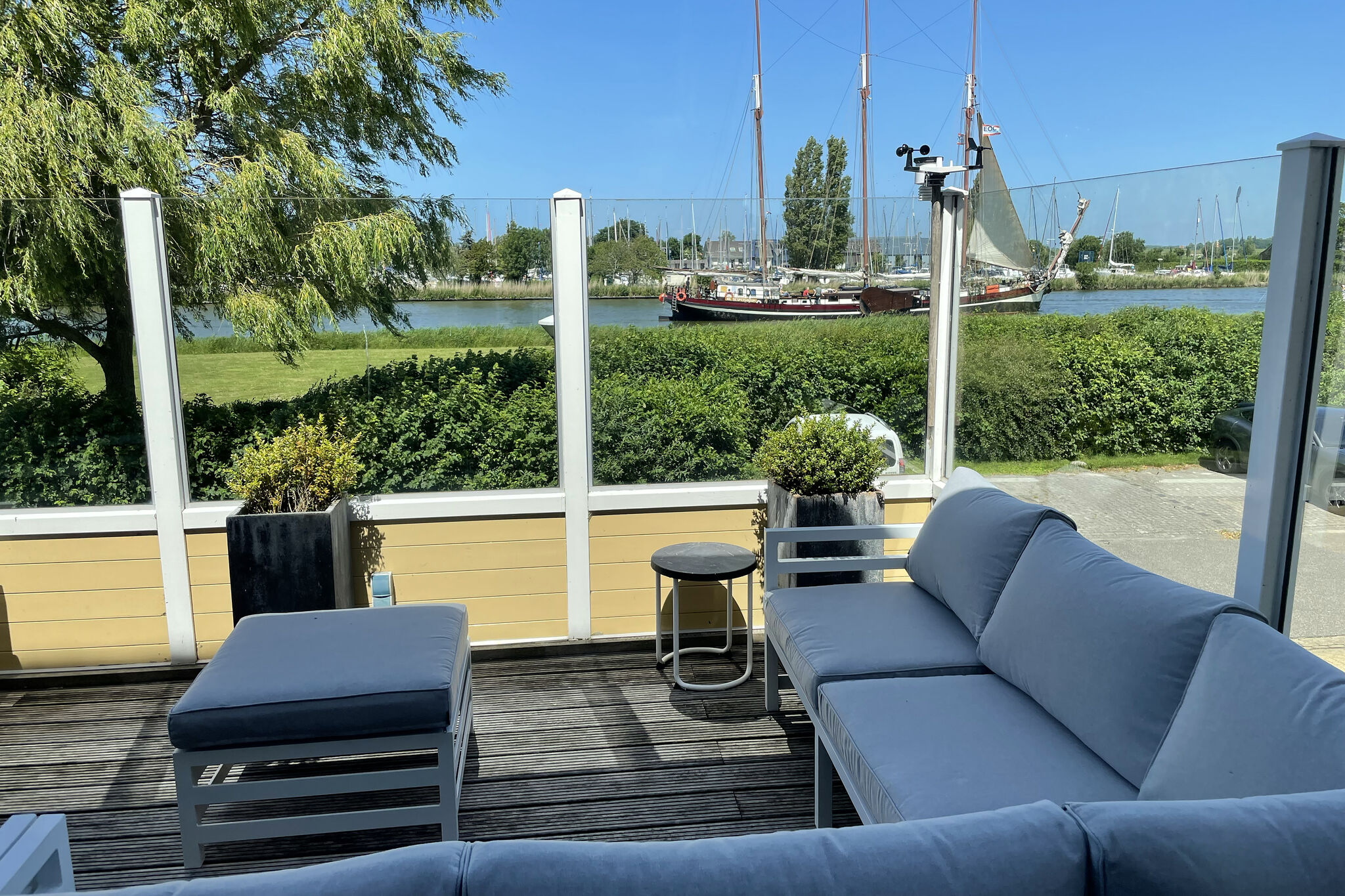 Bootshaus Villa bei Stavoren mit Aussicht