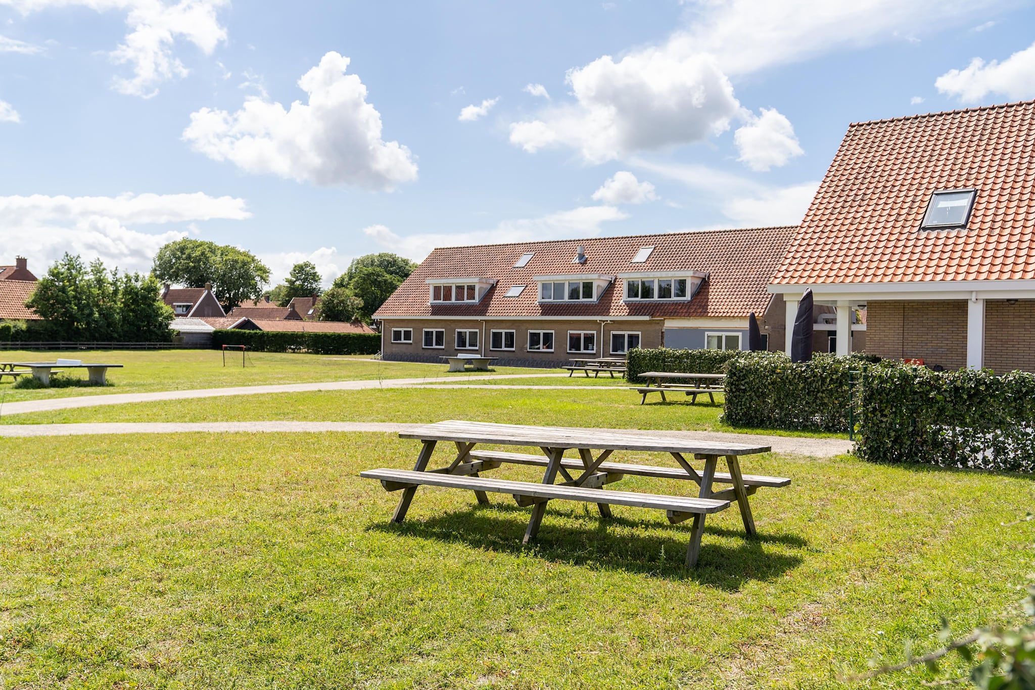 Bramerduin-Exterior summer
