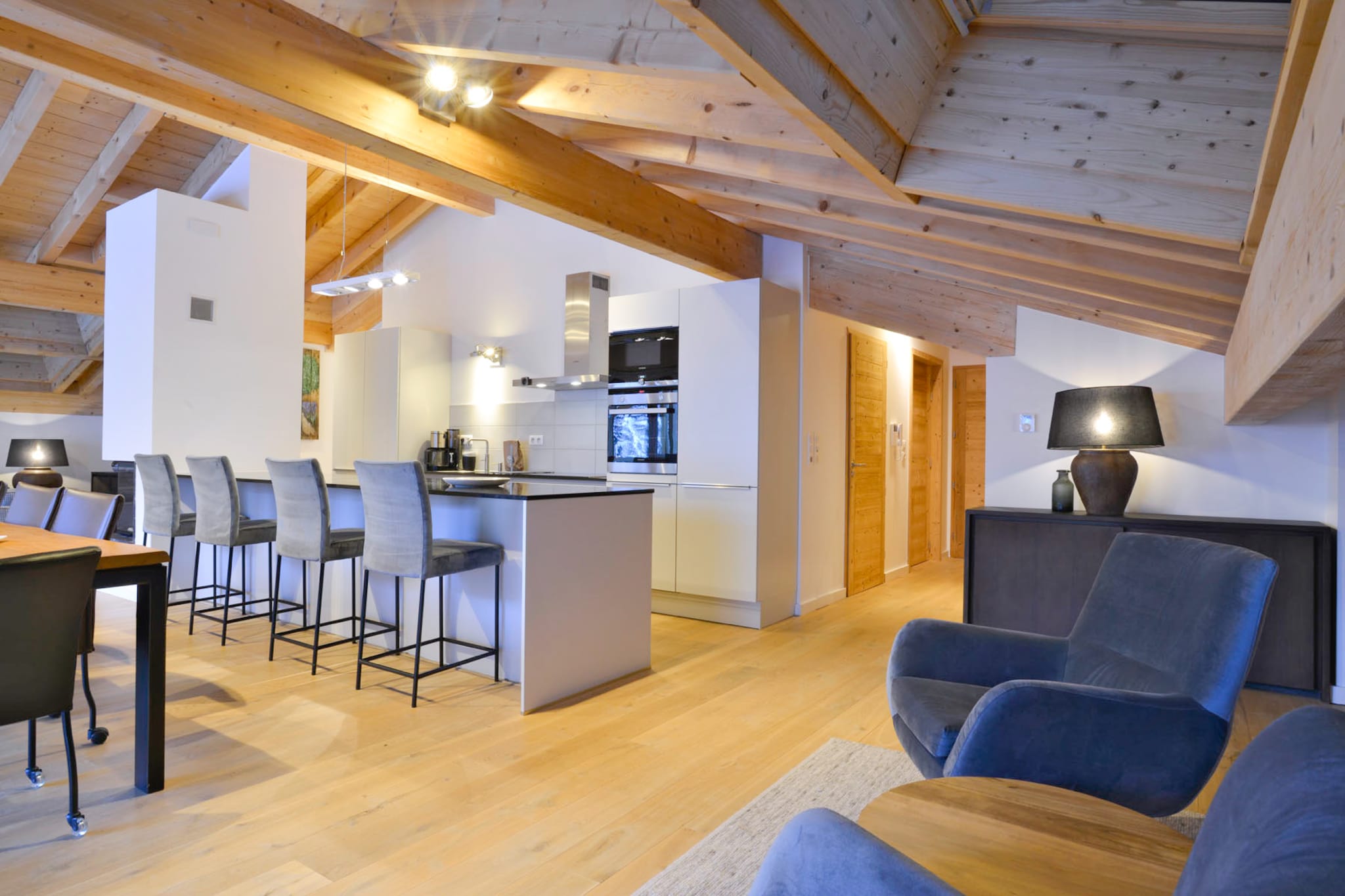 Penthouse 8p.-Eetkamer