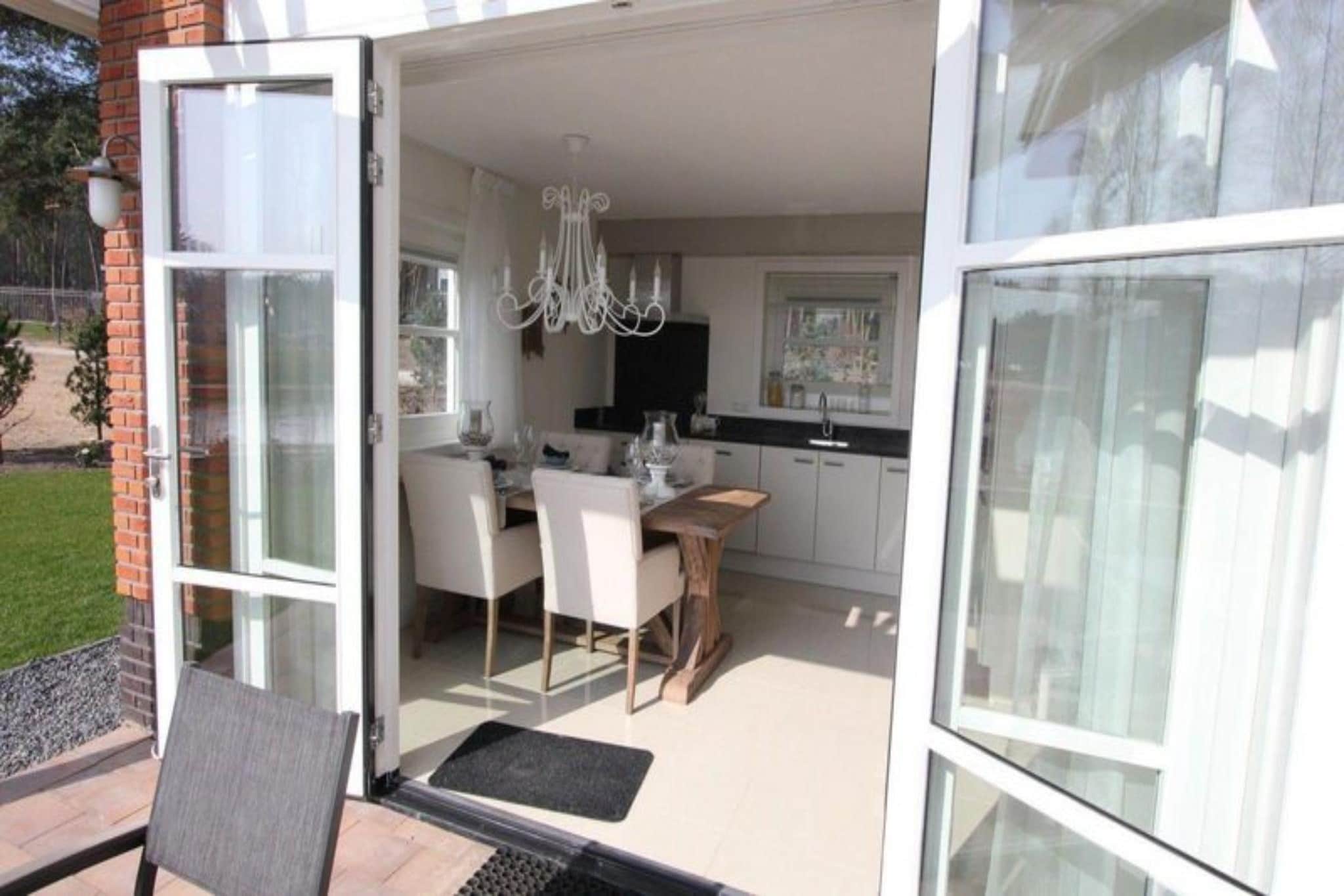 Strandvilla 6 - Esszimmer