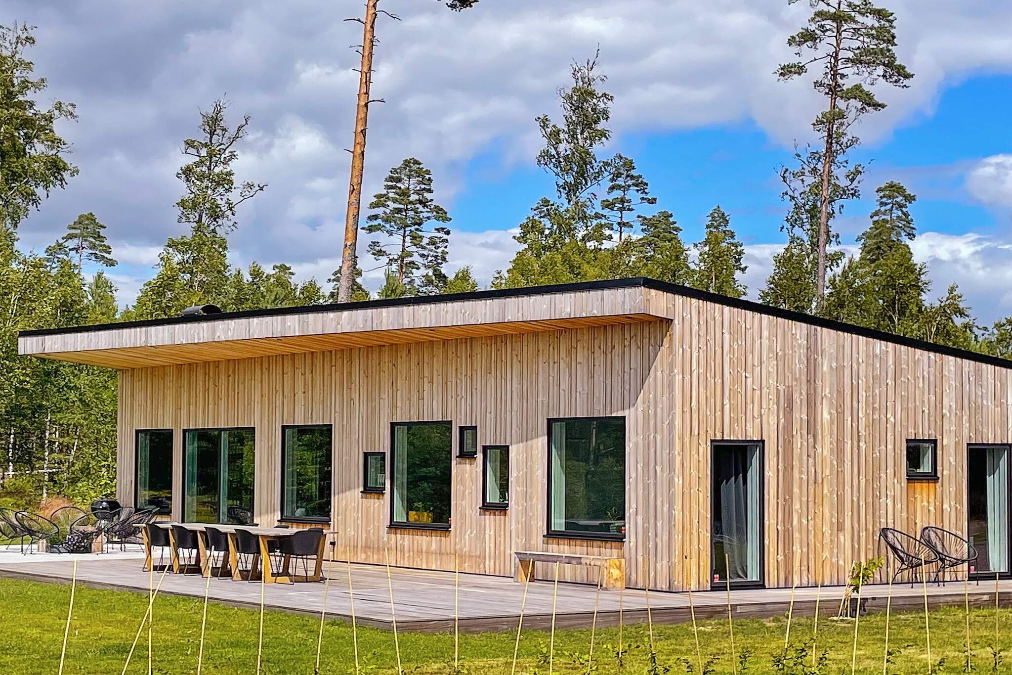 Ruime villa aan het meer met sauna