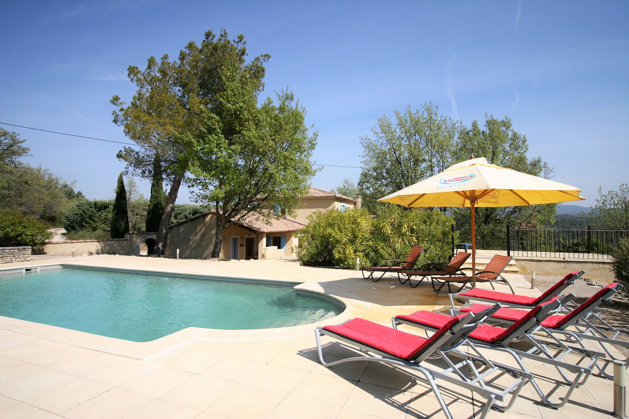 Luxe villa in Saignon met privézwembad