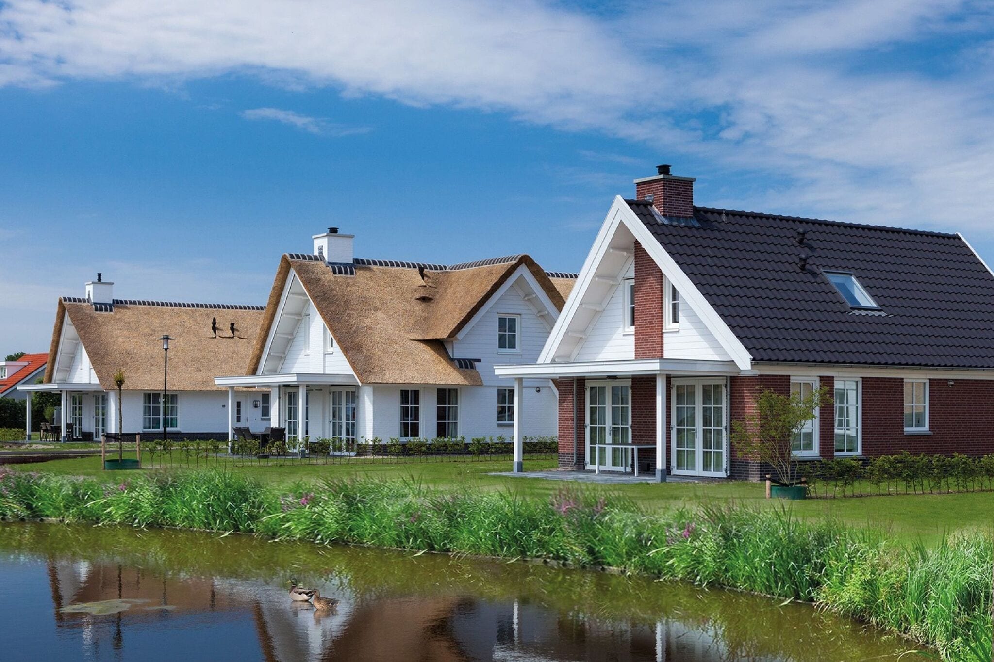 Schöne Villa mit zwei Badezimmern in Noordwijk