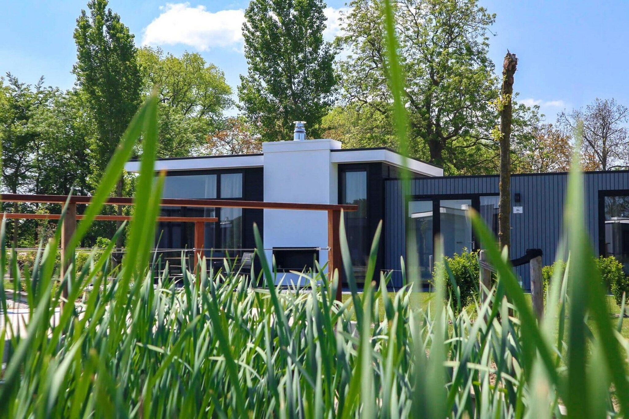Cube Exclusif Plus 6 - Buitenkant zomer