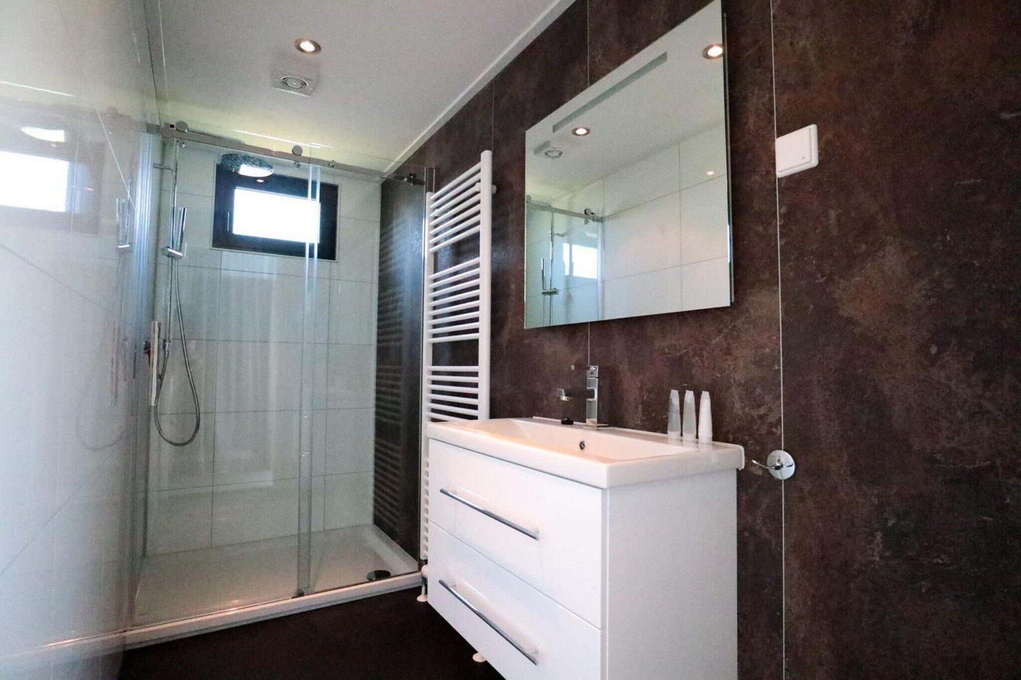 Cube Exclusif Plus 6 - Badkamer