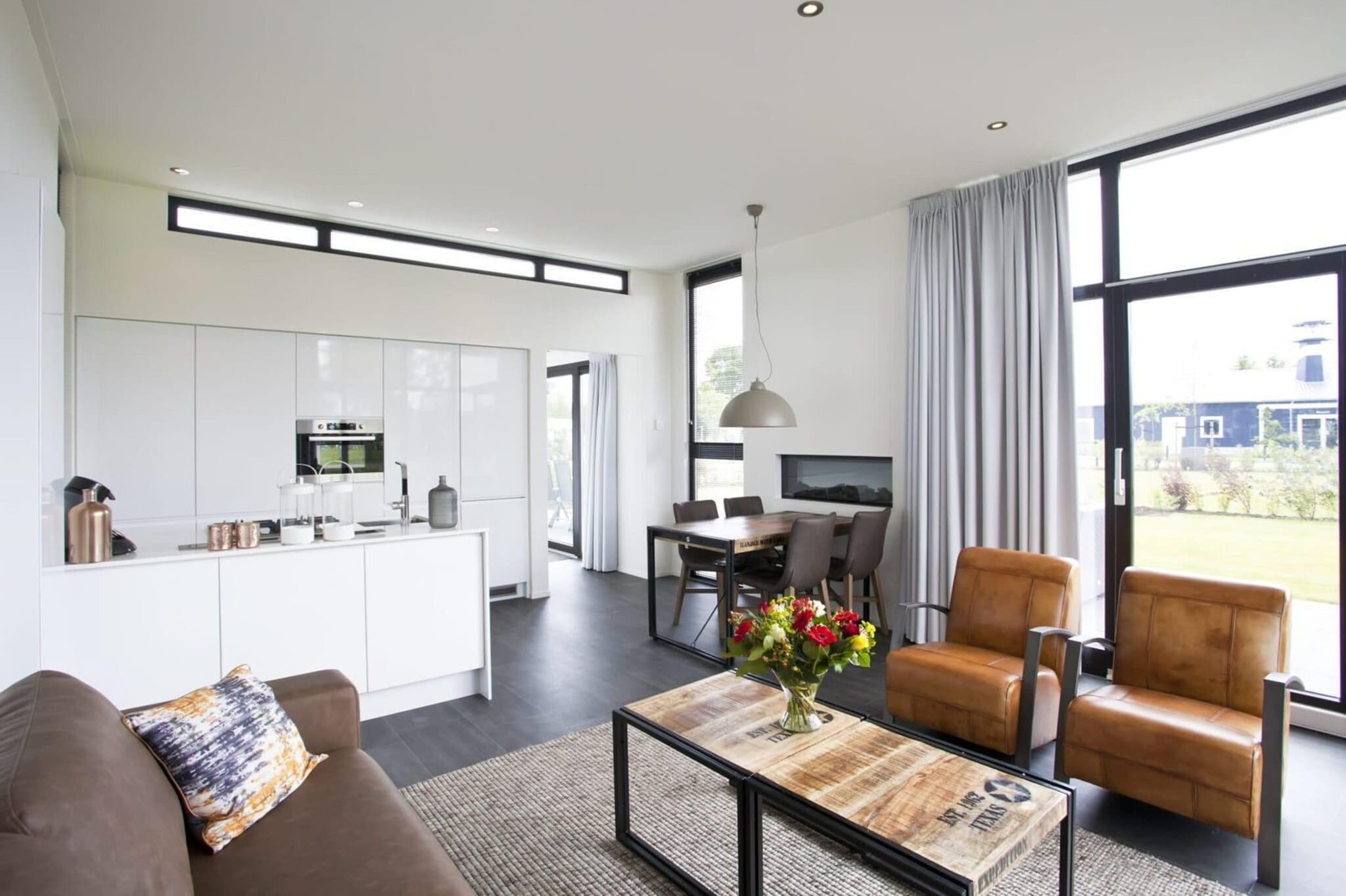 Cube Exclusif 4 - Living room