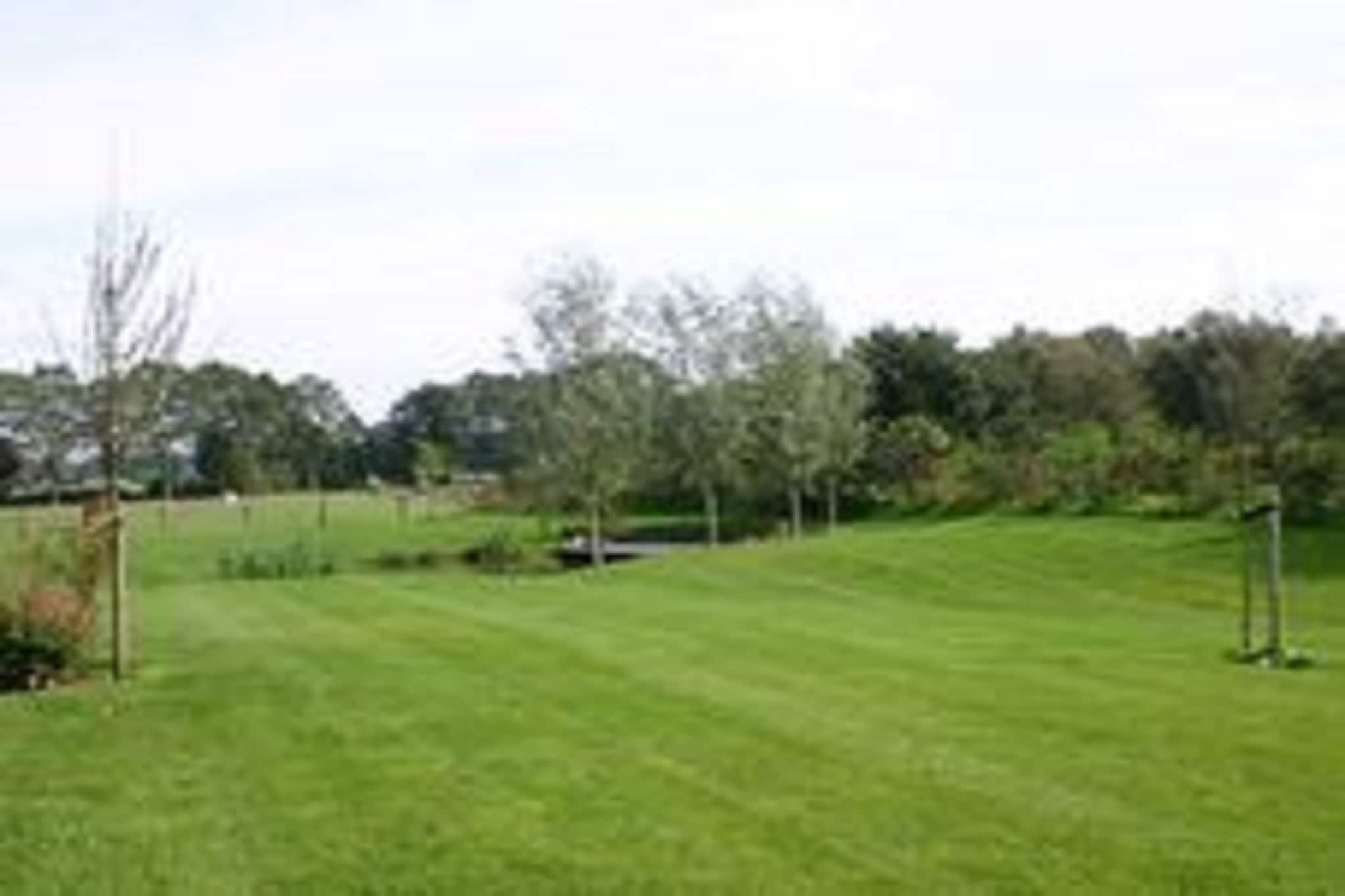 Boerderij Dwingelderveld-Tuinen zomer