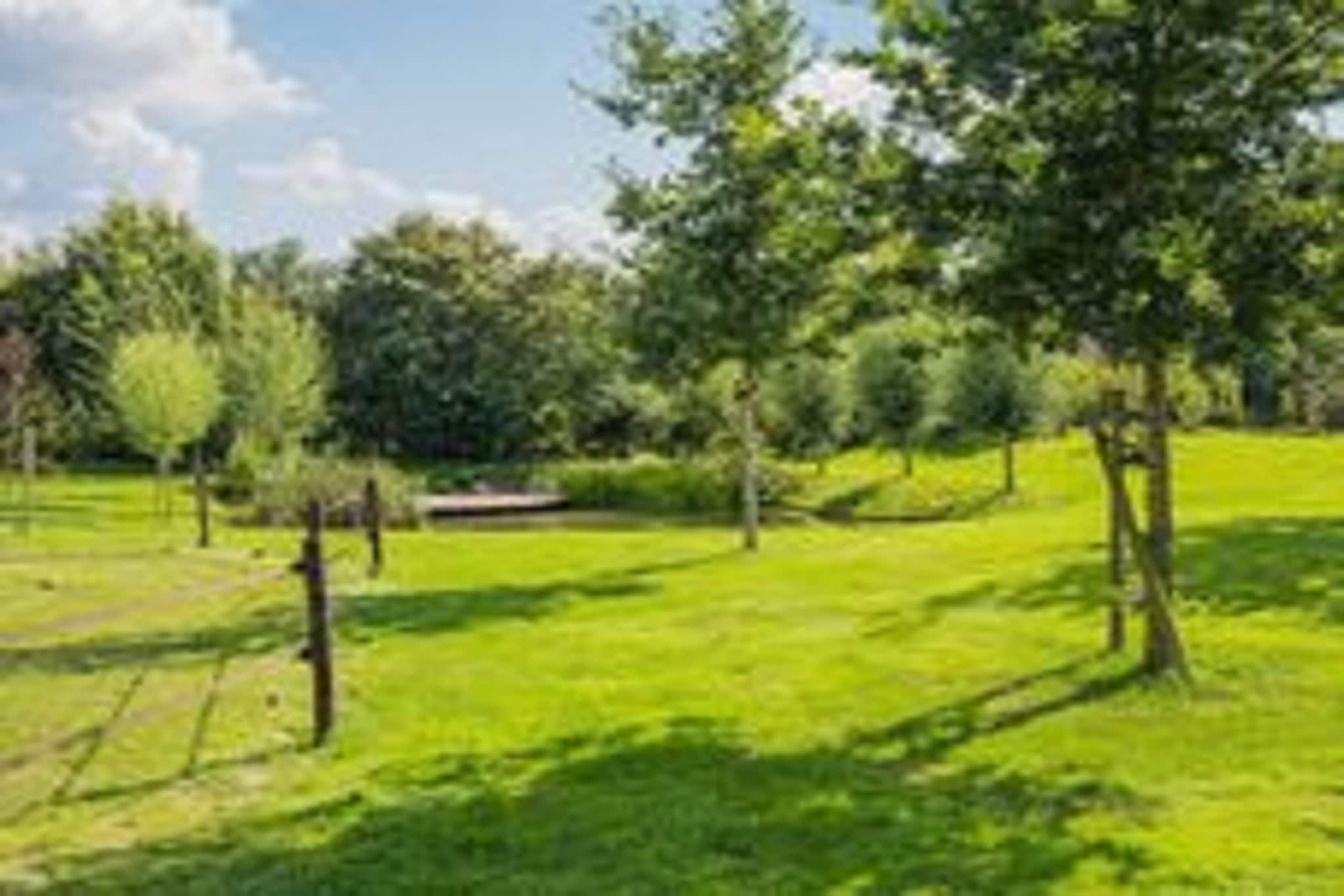 Boerderij Dwingelderveld-Tuinen zomer
