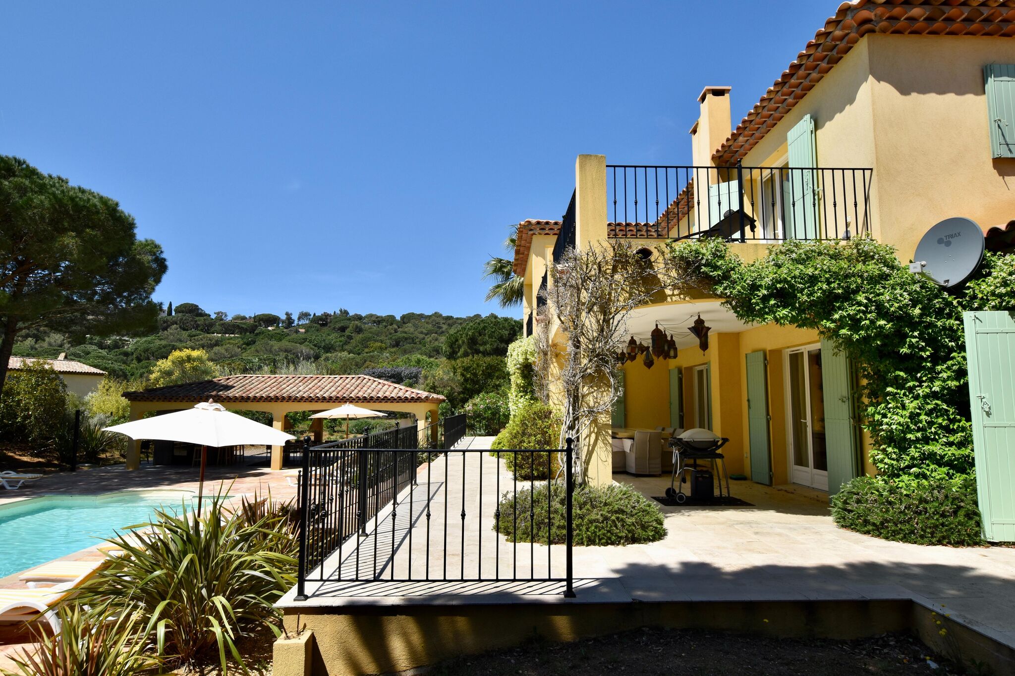 Villa de luxe sur la Côte d'Azur avec piscine privée