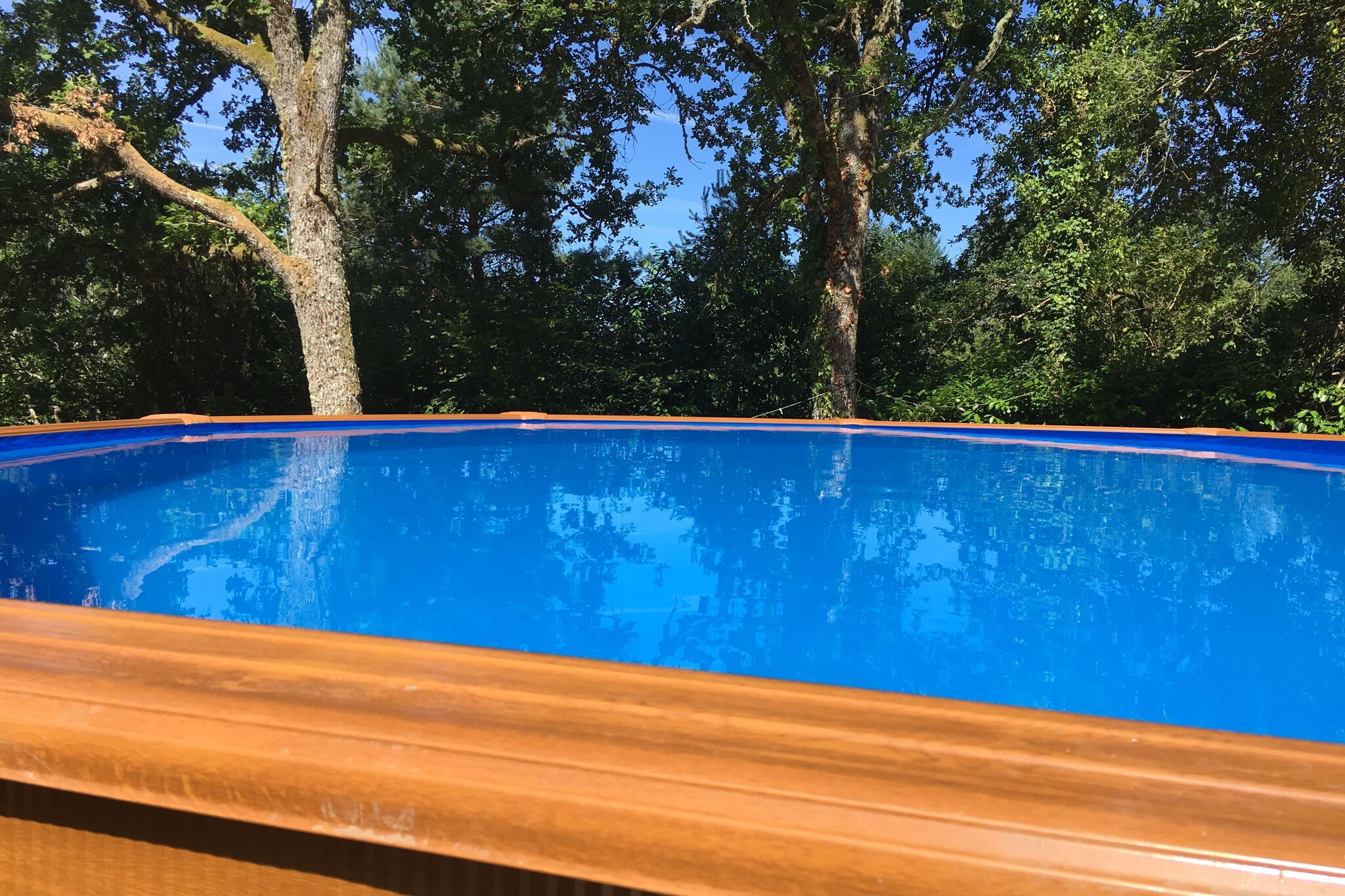 Maison de vacances tranquille avec piscine, 30min de Salers