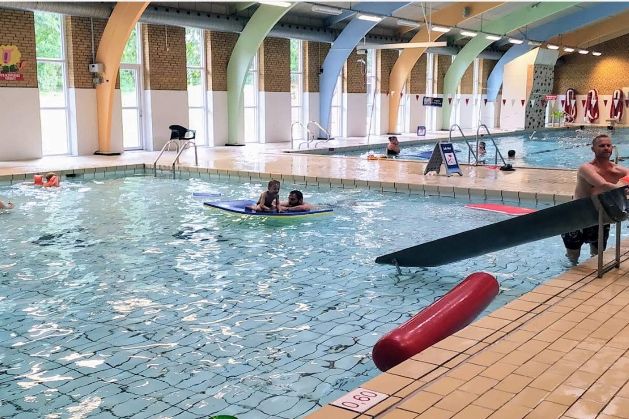 6 Personen Ferienhaus in Oksbøl-By Traum-Schwimmbad