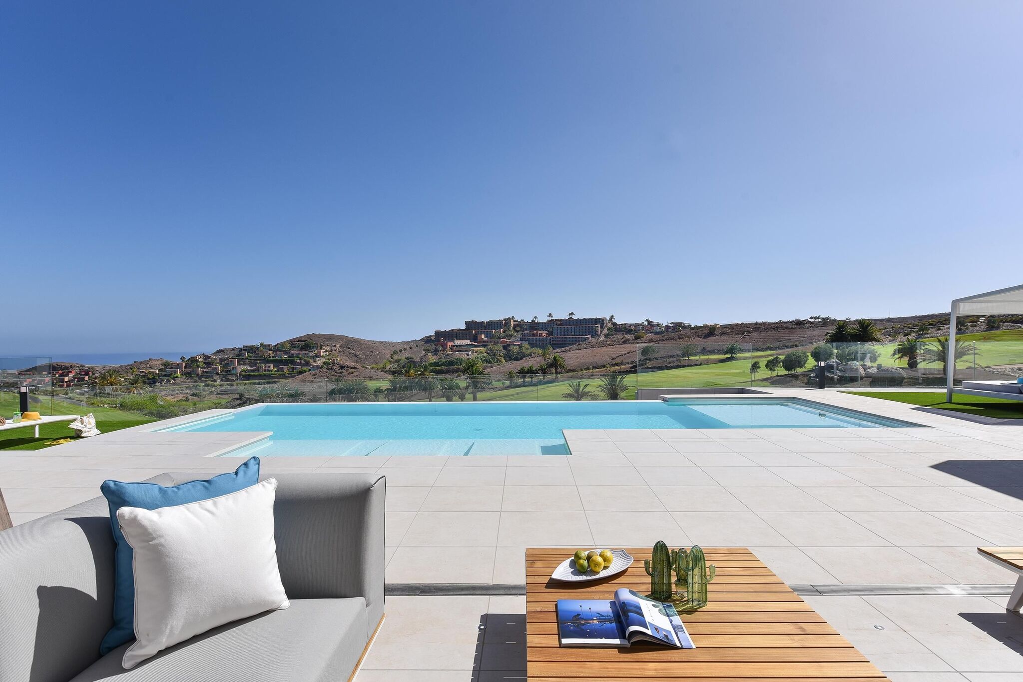 indrukwekkende villa met privézwembad met 6 slaapkamers in Salobre Golf Resort