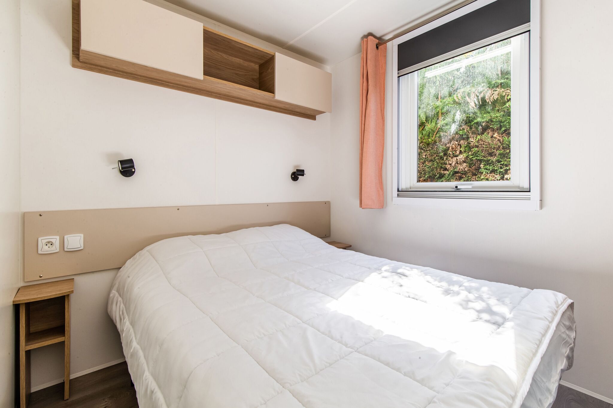 Maison de vacances confortable à Saint-Jean-de-Monts avec bain à remous