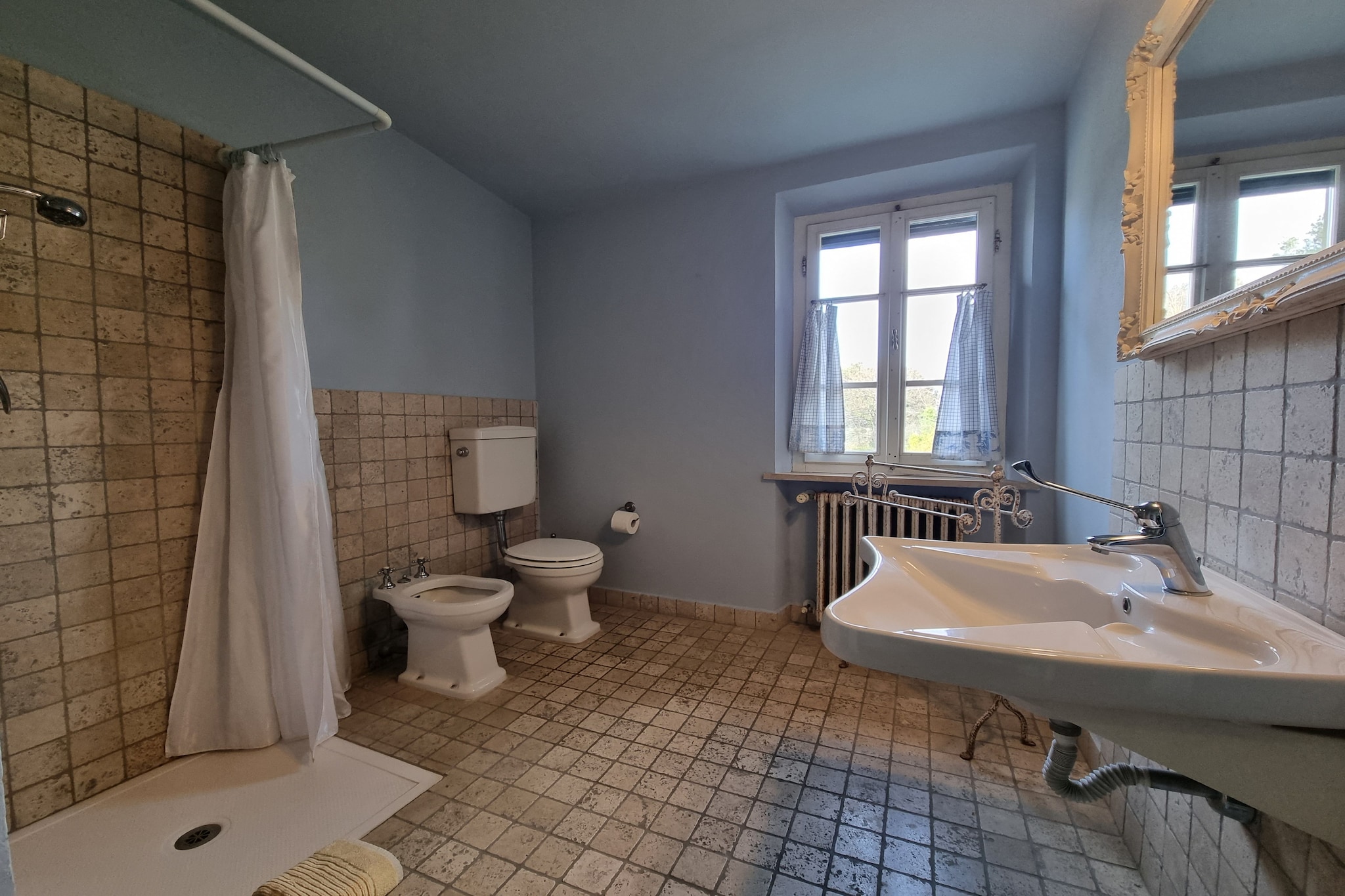 Bath Room