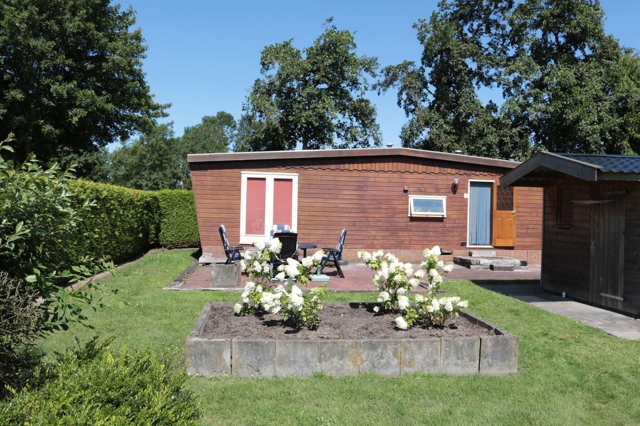 Chalet with bicycle storage, near Wadden Sea