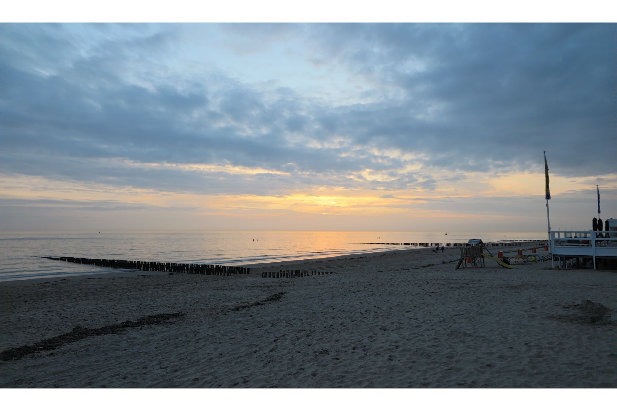 Slaapstrandhuisje - Strand dishoek 68  Dishoek-Areas within 1km in summer