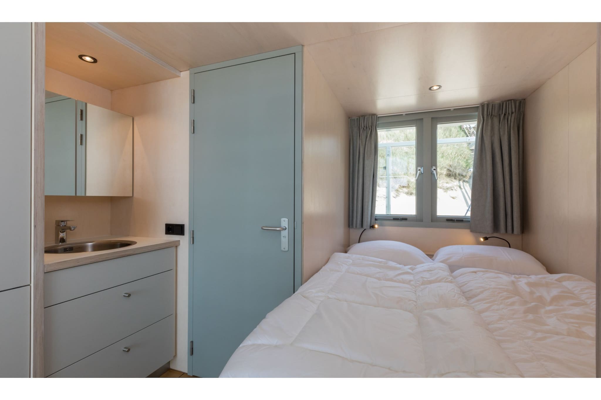 Slaapstrandhuisje - Strand dishoek 68  Dishoek-Bedroom