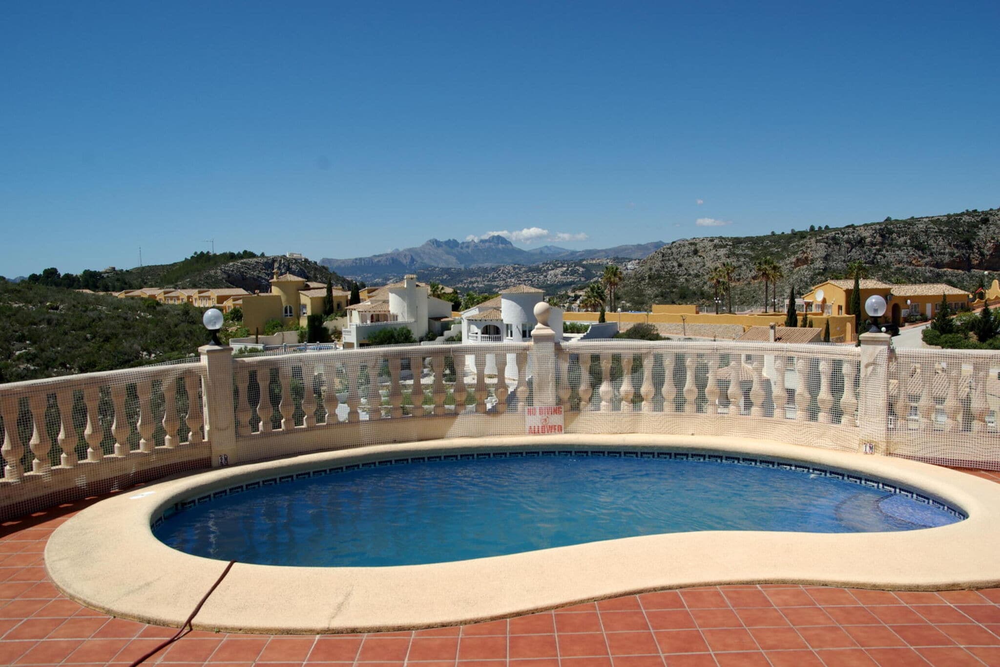 Villa à louer à Cumbre del Sol avec vue sur la mer