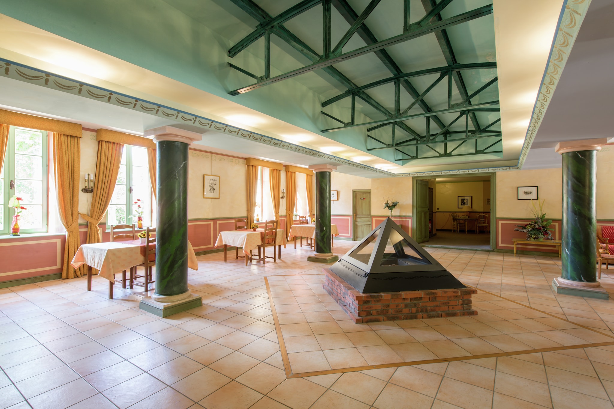 On the 2nd floor: (Entrance, open kitchen(cooker(ceramic), oven, microwave, fridge-freezer, tumble dryer, washing machine), Living/bed room(double fold-away bed, TV(satellite), seating area, DVD player, CD player), bathroom(bathtub or shower, washbasin, toilet, bidet), heating, terrace, garden furniture)\n\ngarden furniture, swimming pool(shared with other guests), tennis court(shared with other guests)