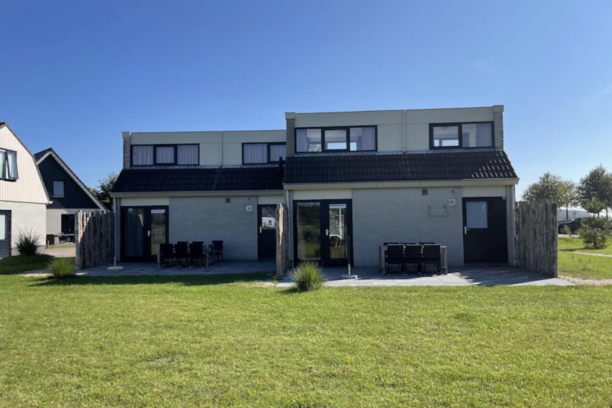 Cozy house with unobstructed view, located on Texel