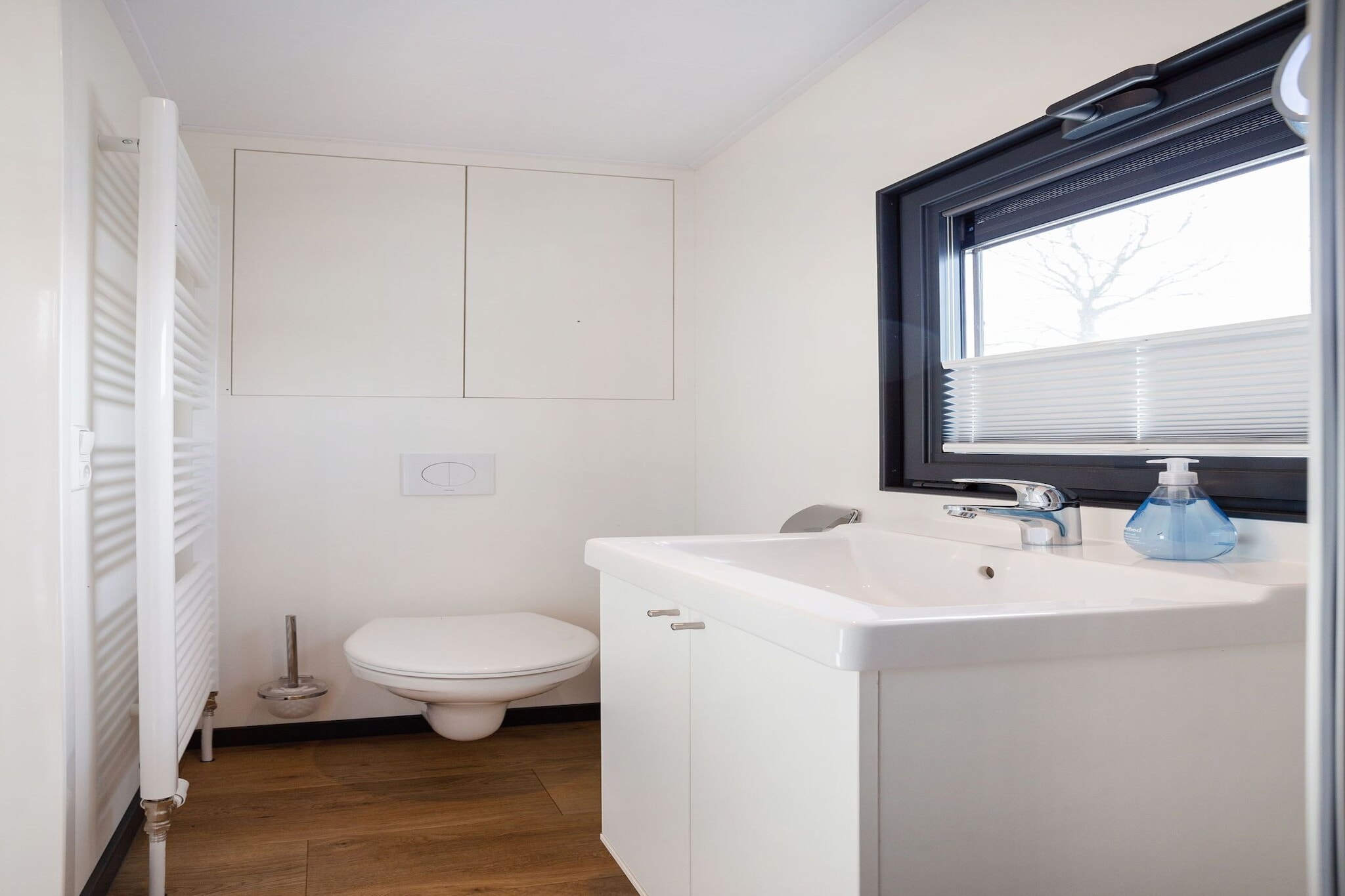 Houseboat Agua Dolce-Badkamer