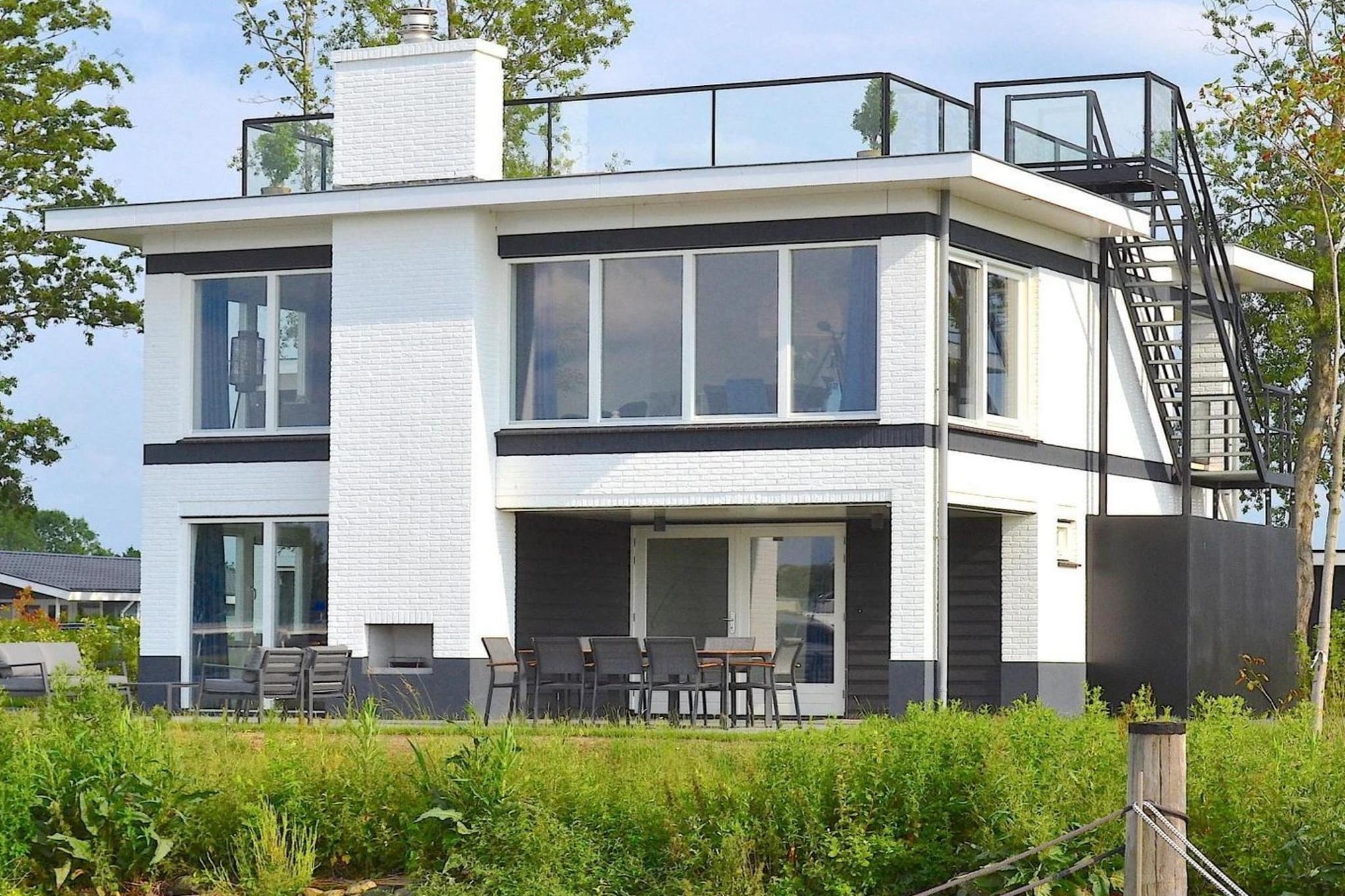 Villa Meerzicht 8