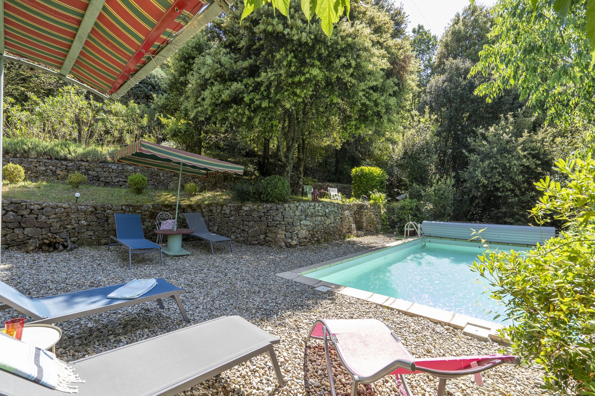 Schöne Villa in Les Salelles mit privatem Pool