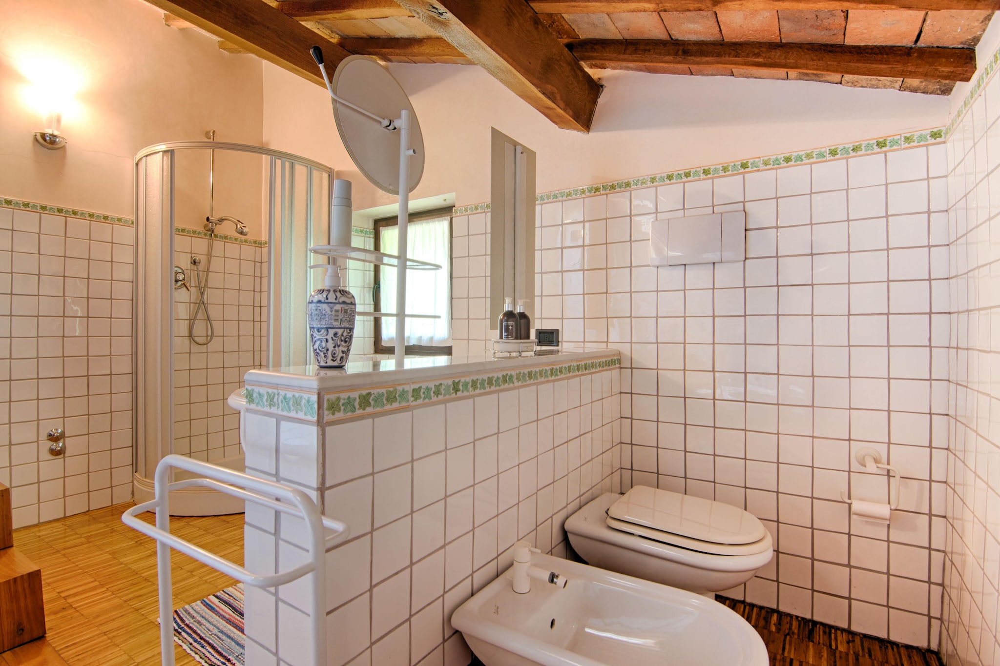 Villa Isabella-Badkamer
