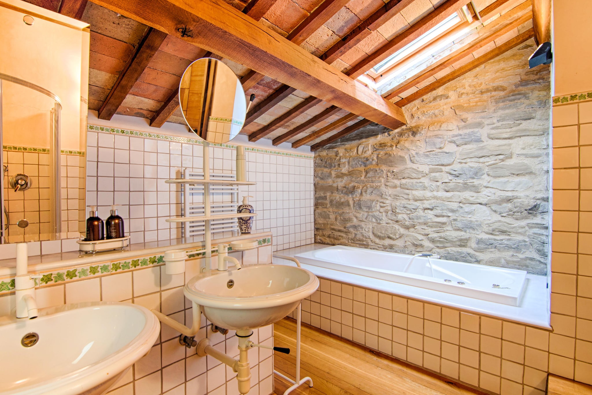 Villa Isabella-Badkamer