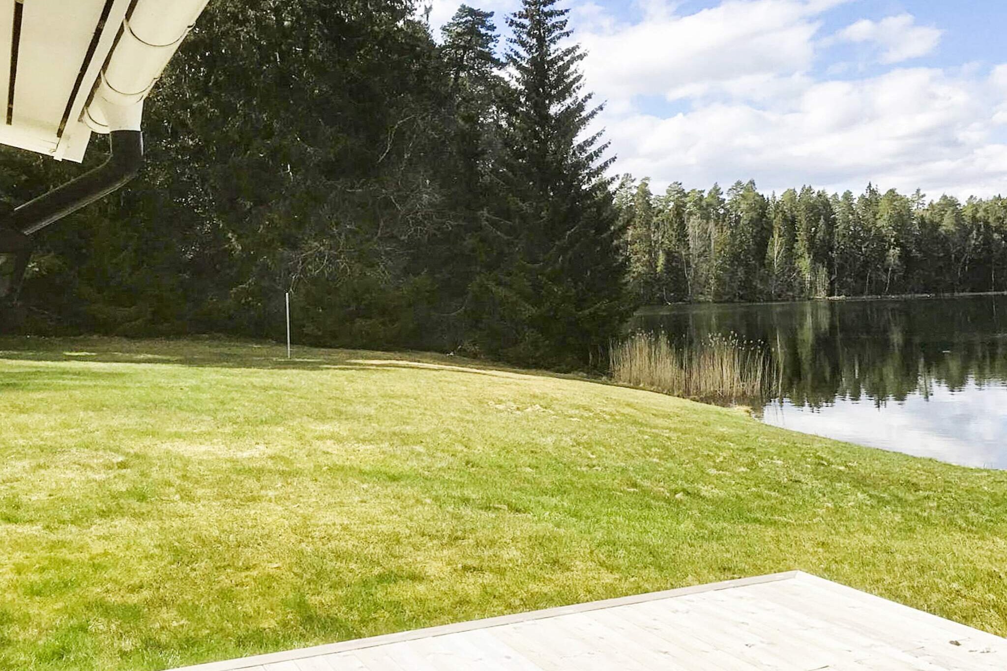 Basement: (tumble dryer, washing machine)\n\nAnnex: (2x single bed, fireplace)\n\nInternet Access DSL, open kitchen(cooker(electric), hood, coffee machine, microwave, dishwasher, fridge-freezer), Living/bed room(TV(swedish TV channels), air to air heatpump), bedroom(double bed), bedroom(double bed), bathroom(washbasin, shower, toilet), bathroom(washbasin, shower(reachable from the outside), toilet(reachable from the outside)), heating(electric), terrace, garden, garden furniture, BBQ, parking