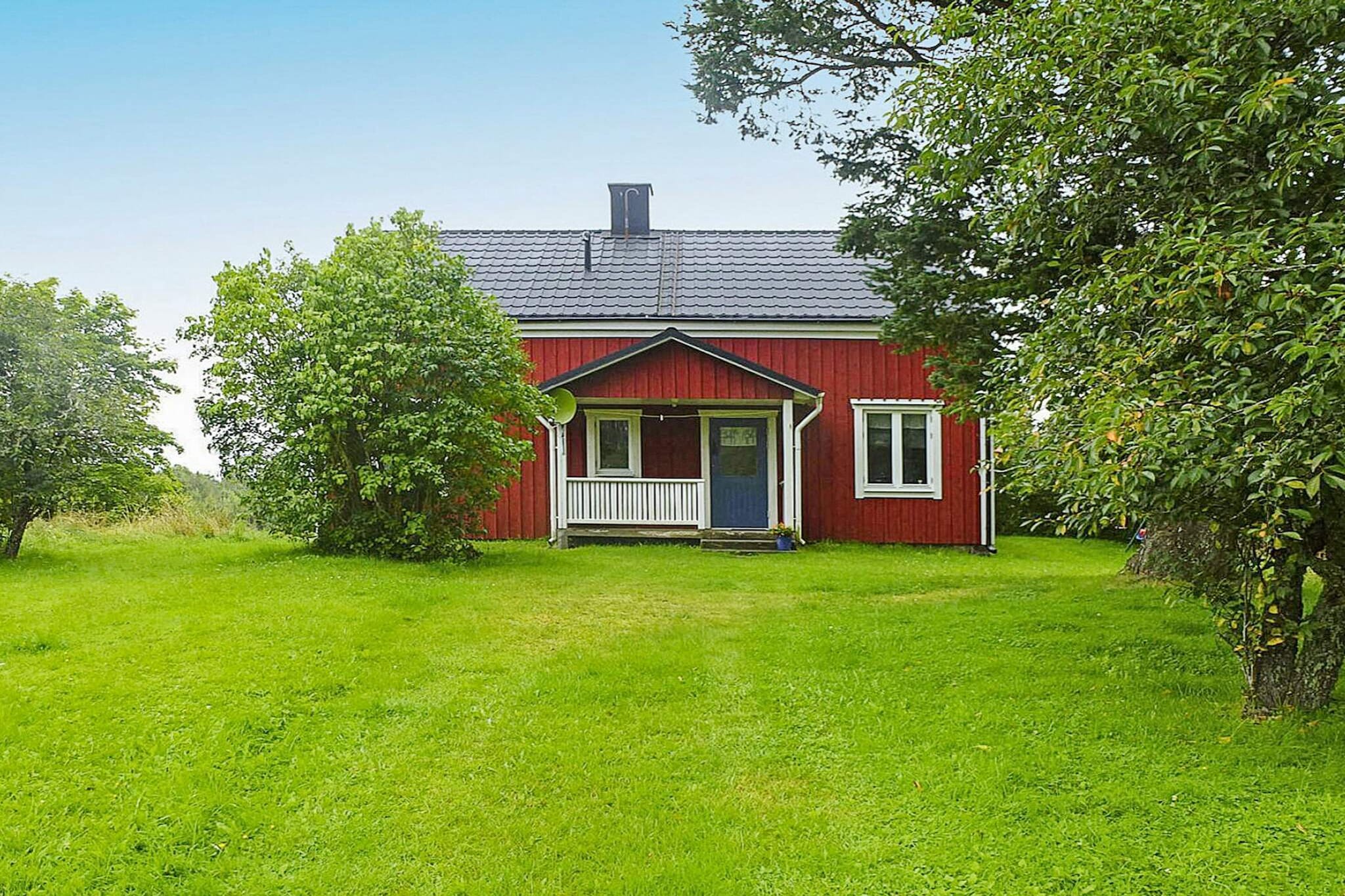 7 person holiday home in Ã„LGARÃ…S-By Traum