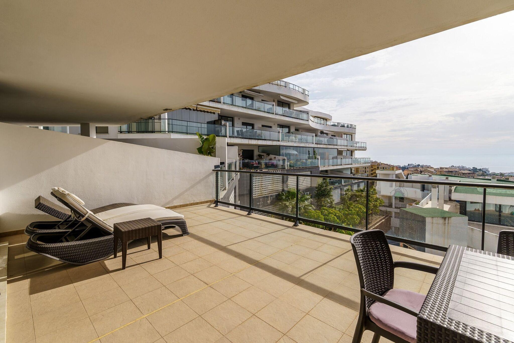 CT 167 - Hollywood Hills in Riviera del Sol-Uitzicht zomer