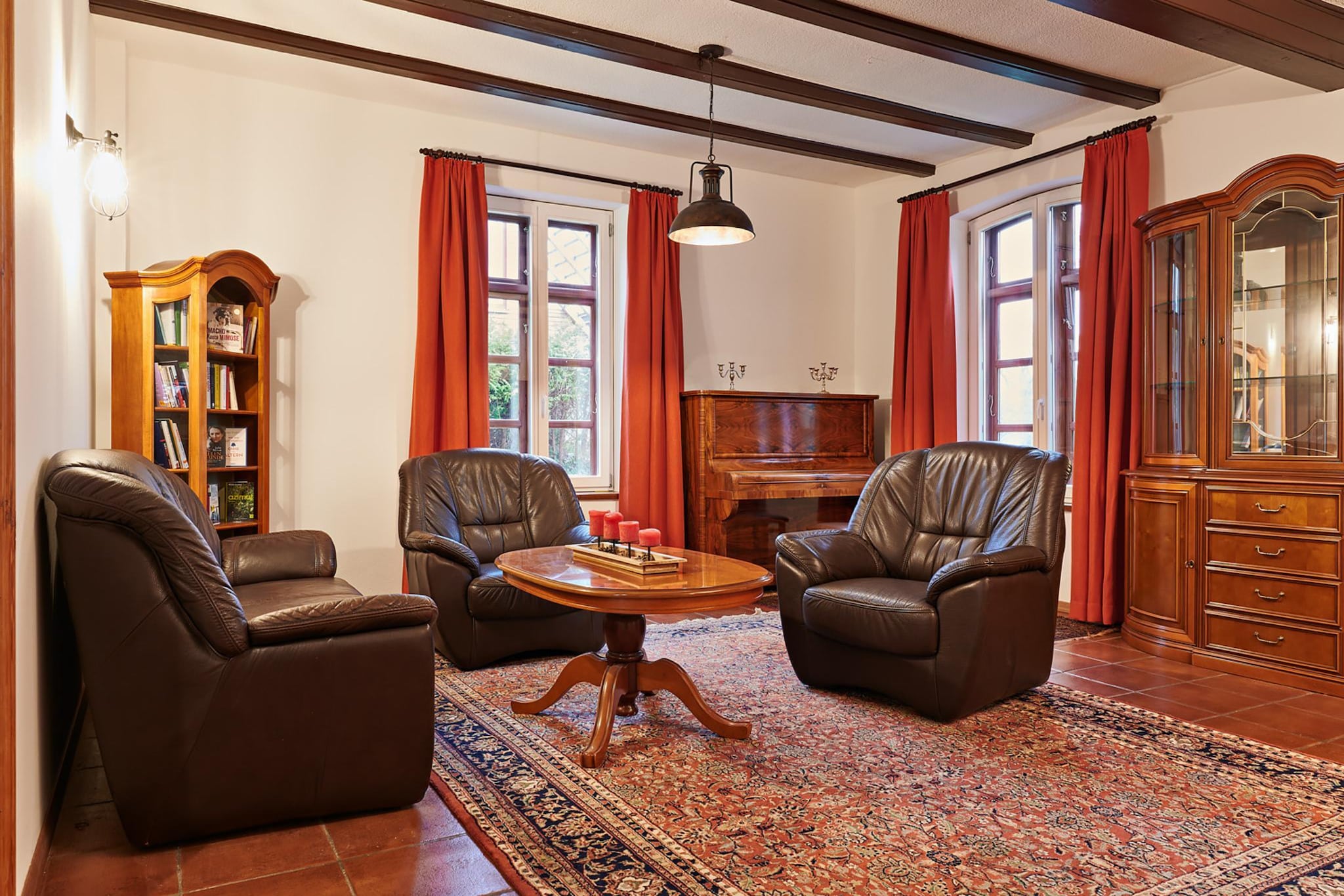 Haus Oliver 200 qm / 1-2 Personen-Woonkamer
