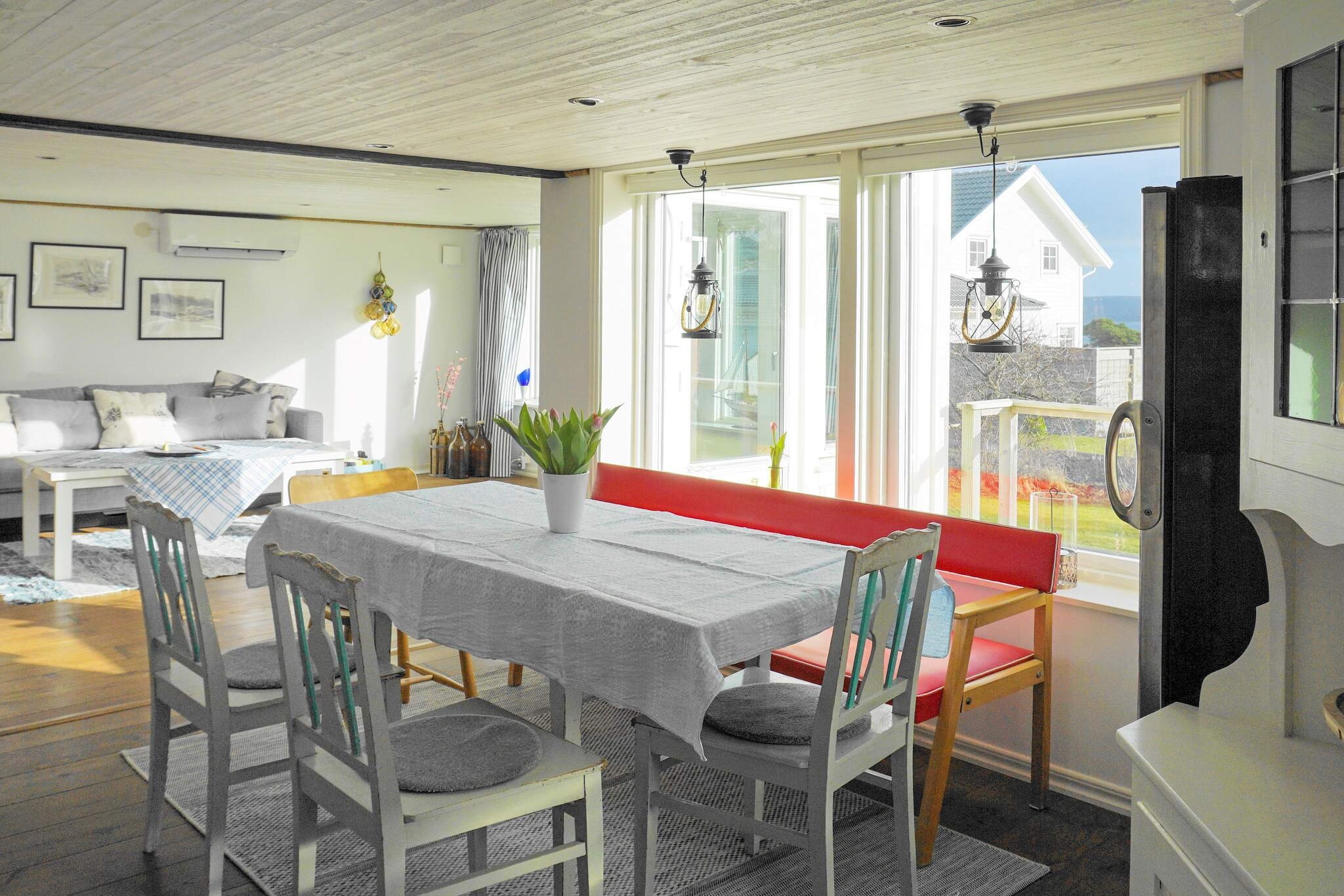 6 person holiday home in Höviksnäs-By Traum