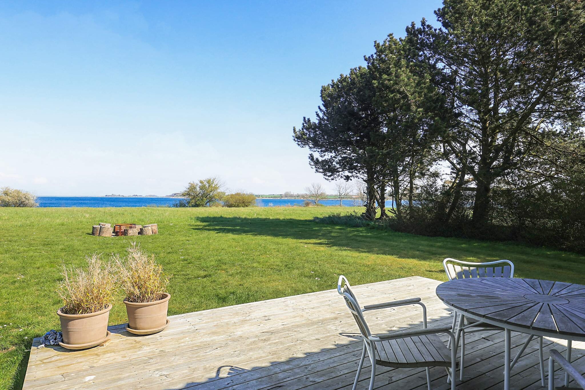 Panoramic Retreat in Borgnaes