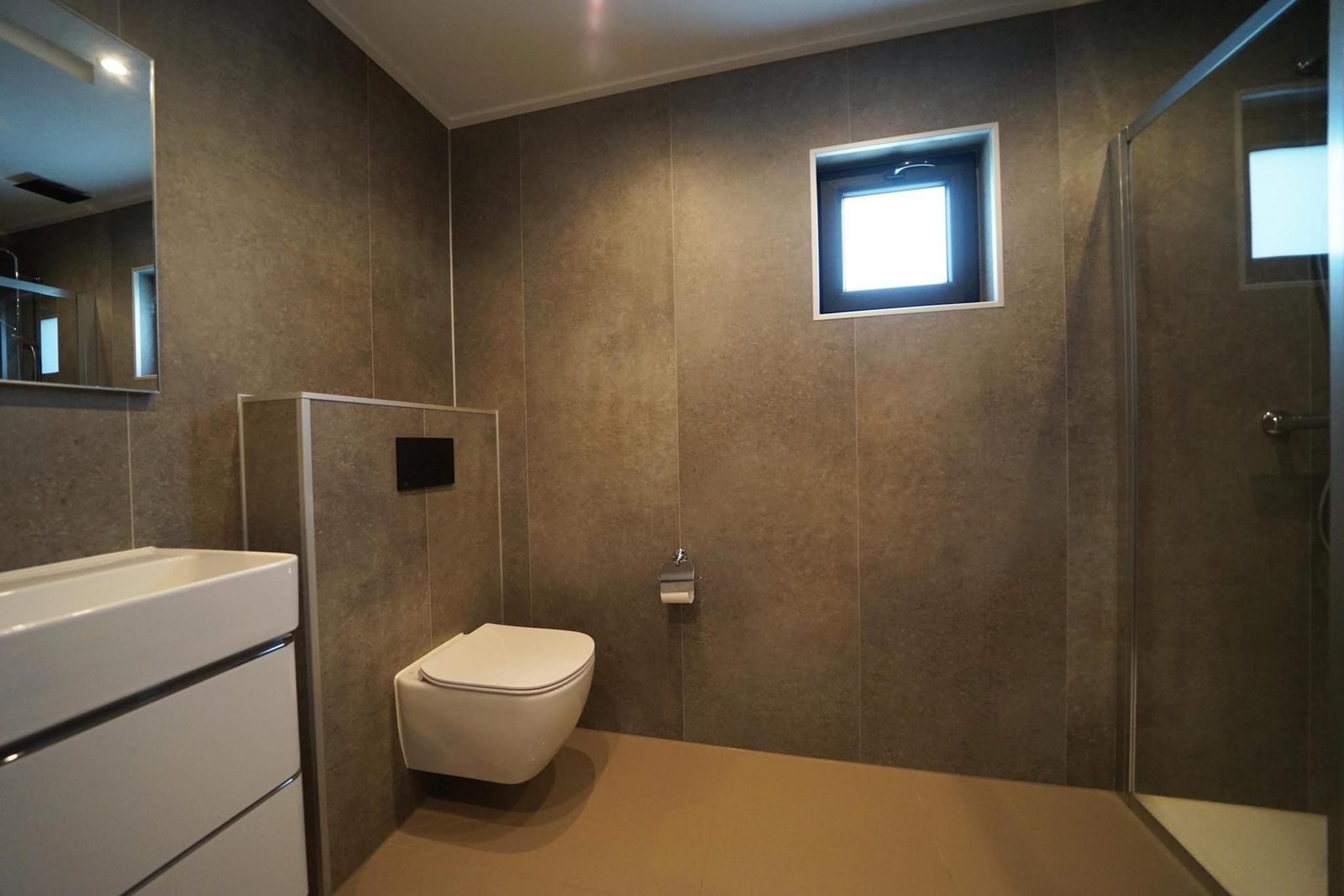 Bath Room