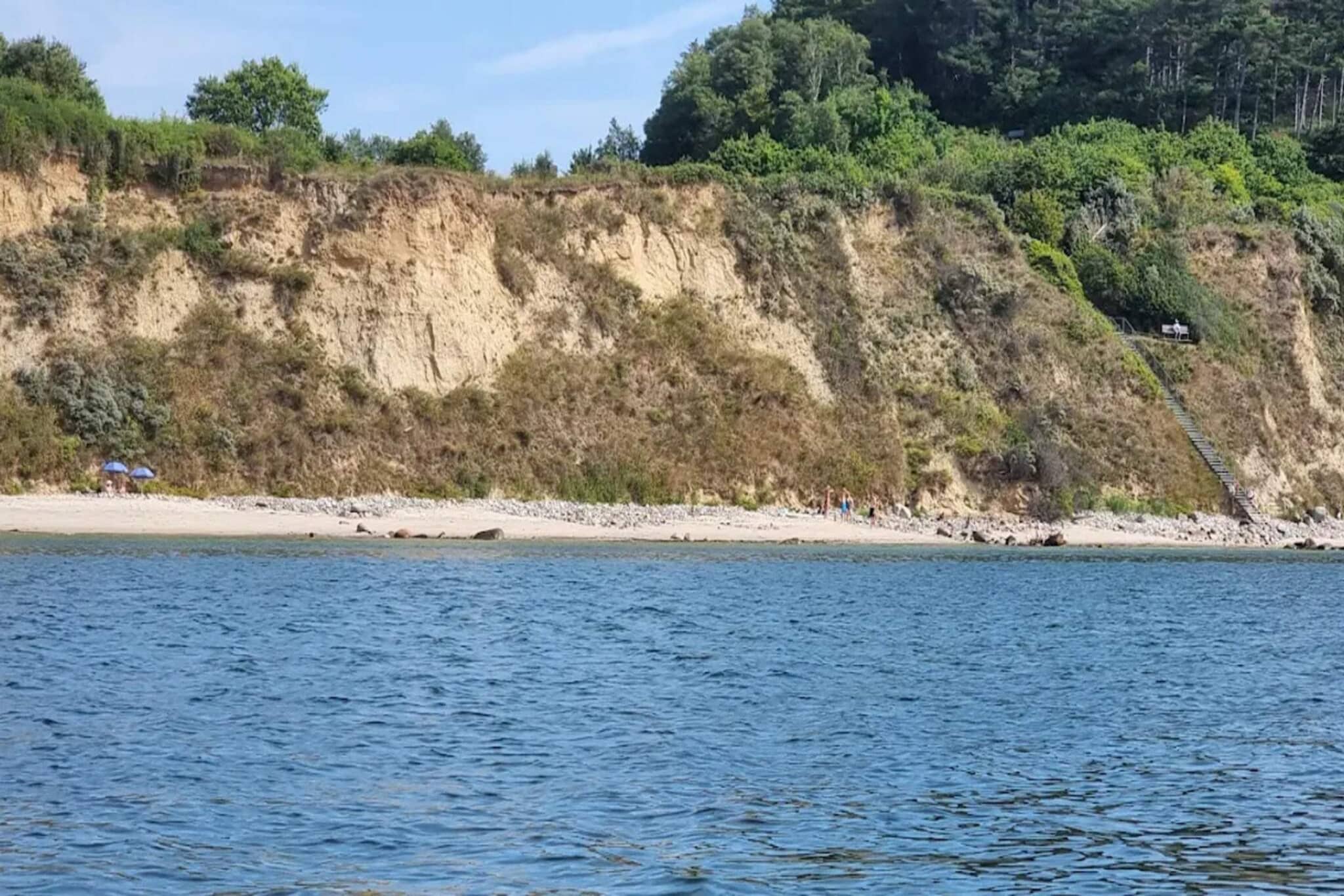 Rustige oase in Knebel - Waterzicht