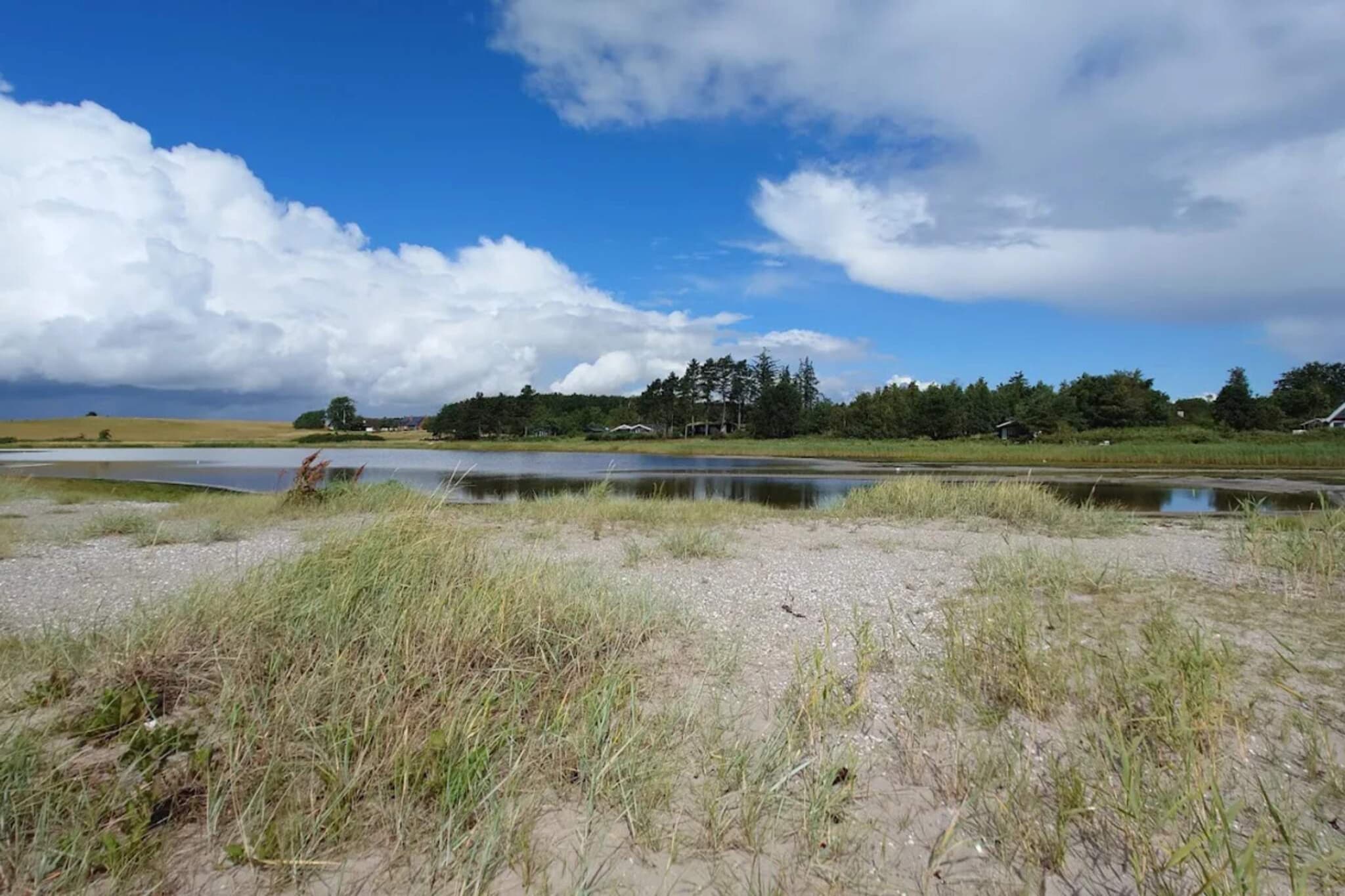 Rustige oase in Knebel - Waterzicht