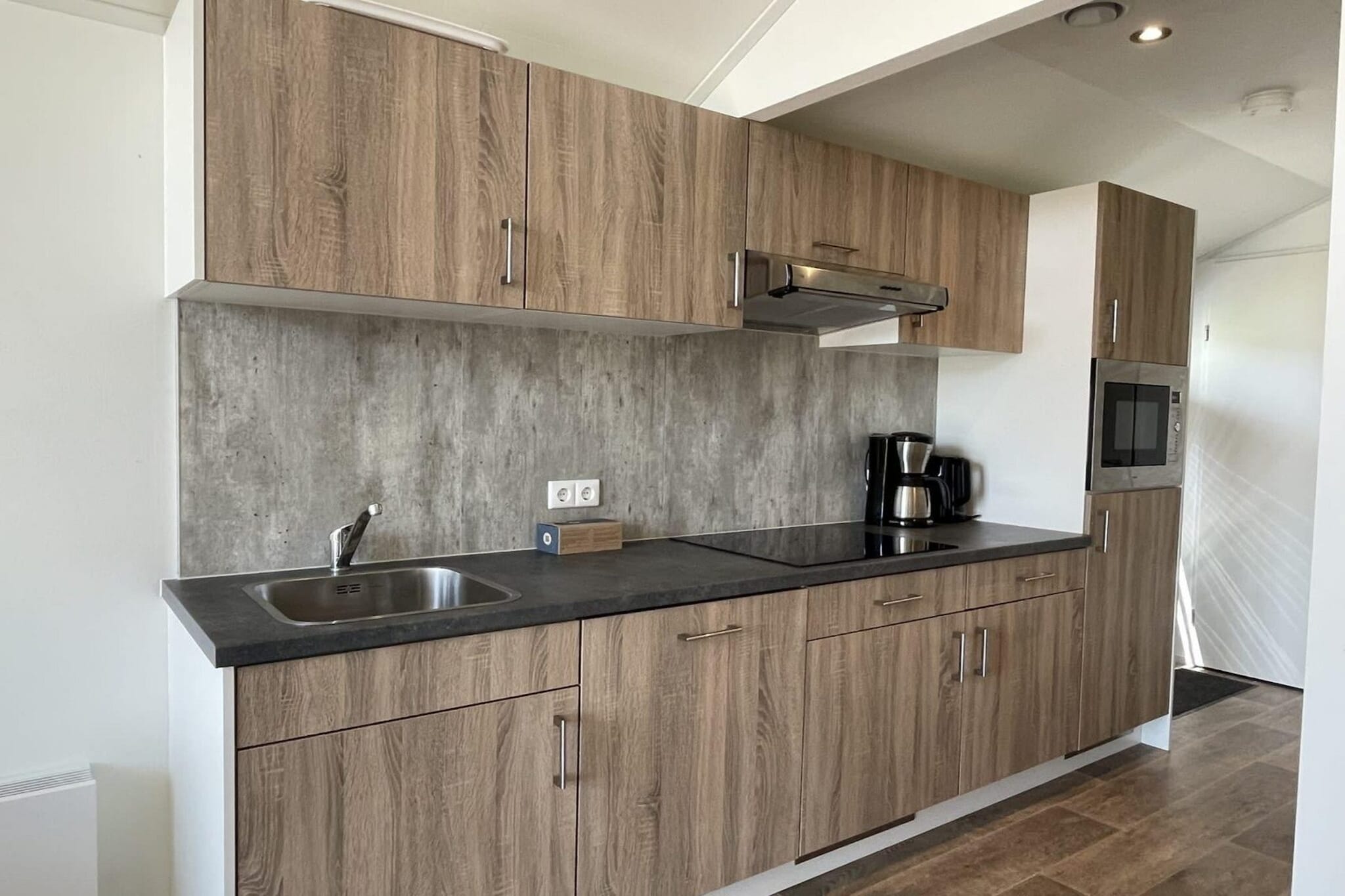 Beach House 4 - Kitchen