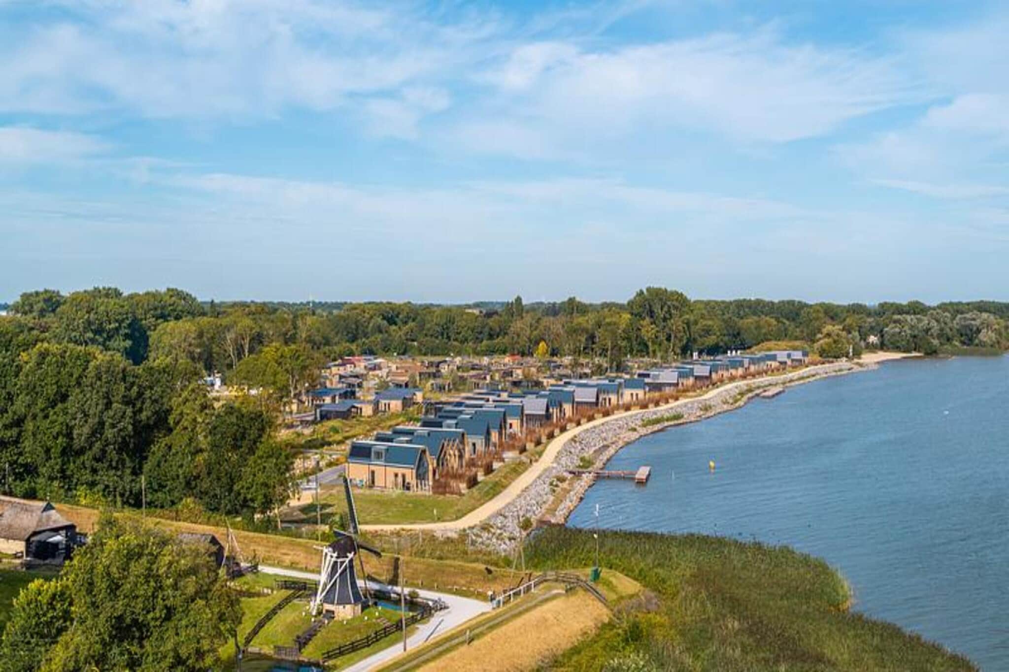 Beach House 4 - Areas within 1km in summer
