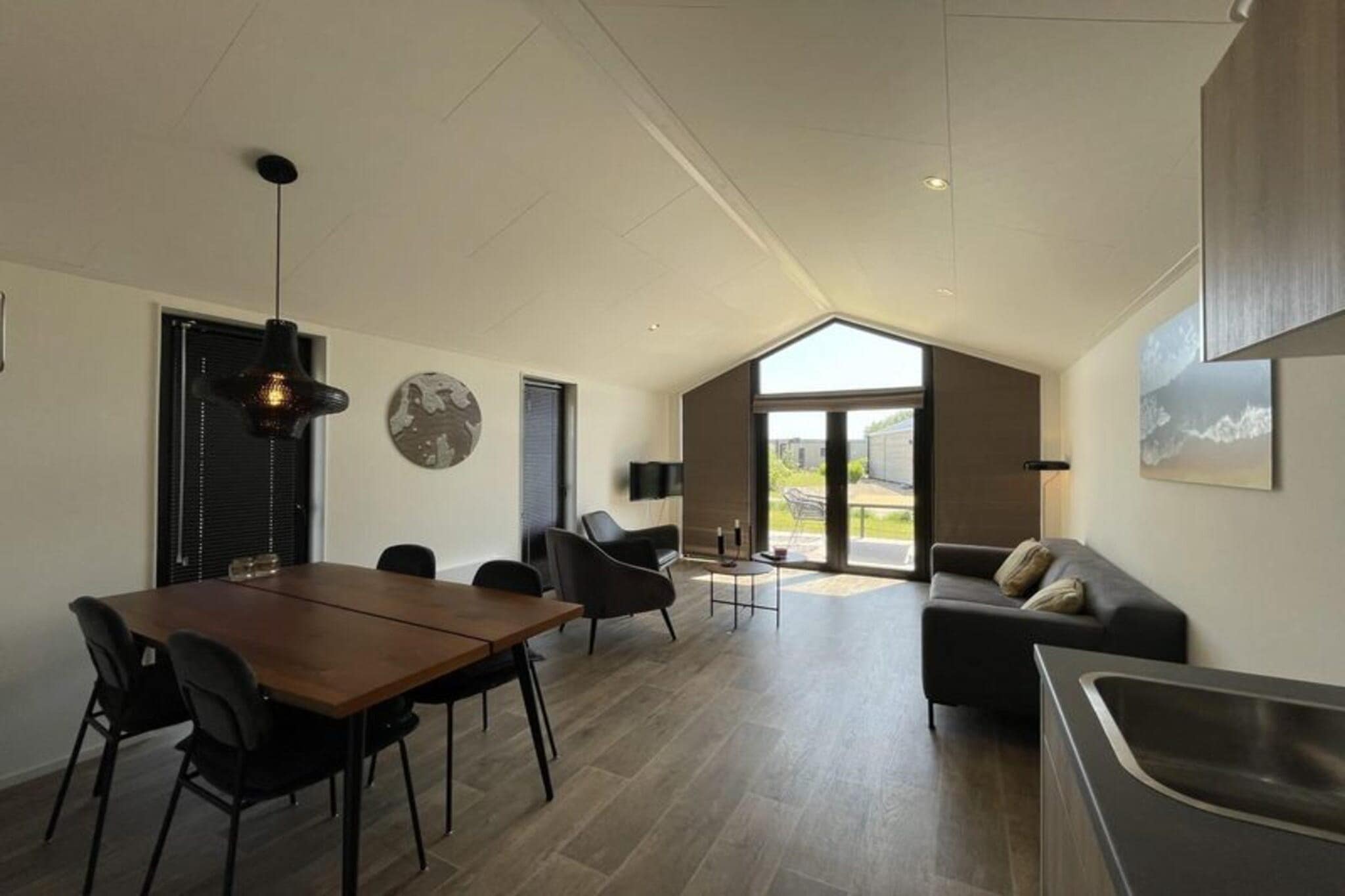 Beach House 4 - Living room