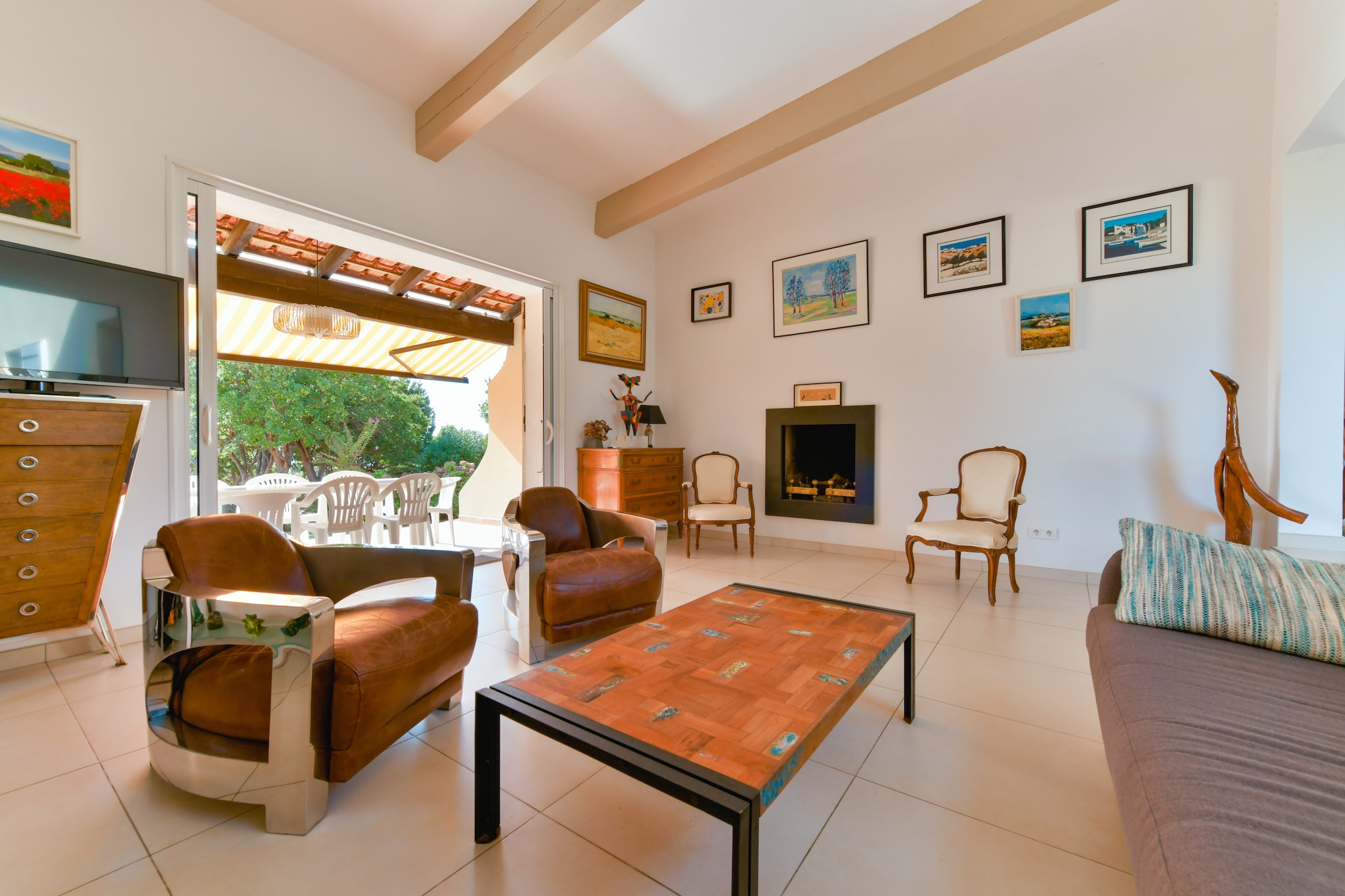 Beautiful holiday home with terrace