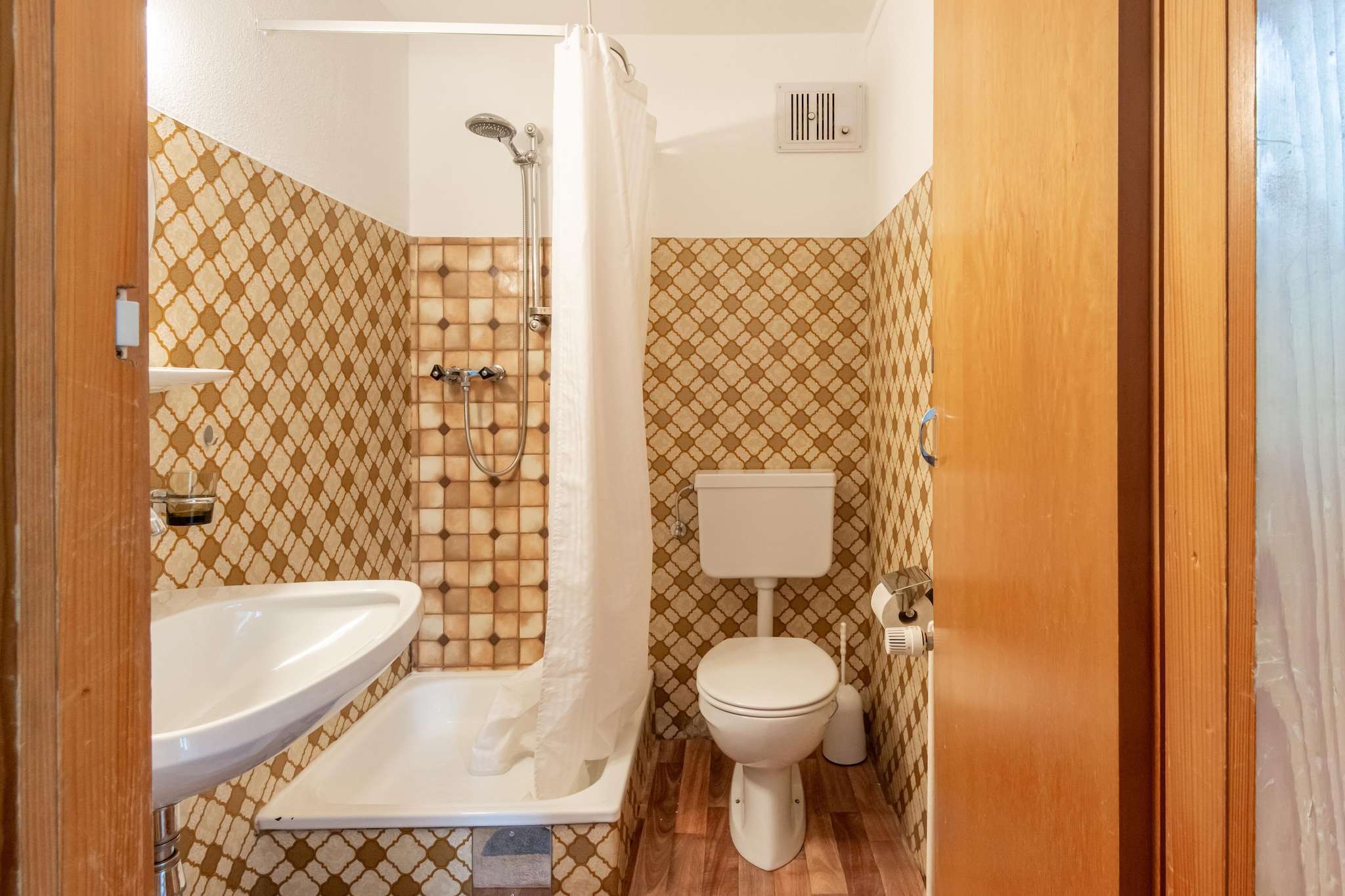 Bath Room