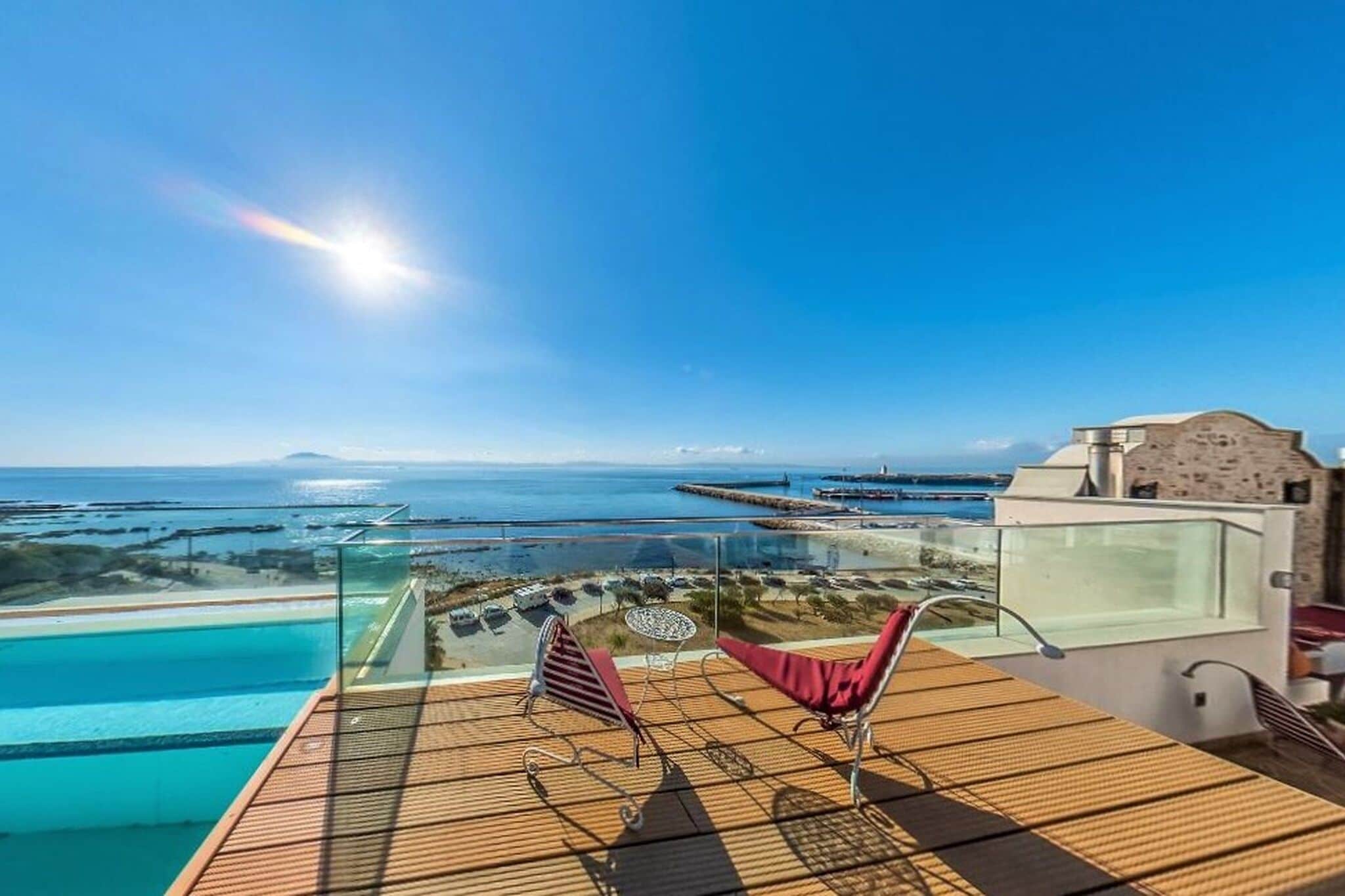 Fantastic apartment in Tarifa with shared terrace