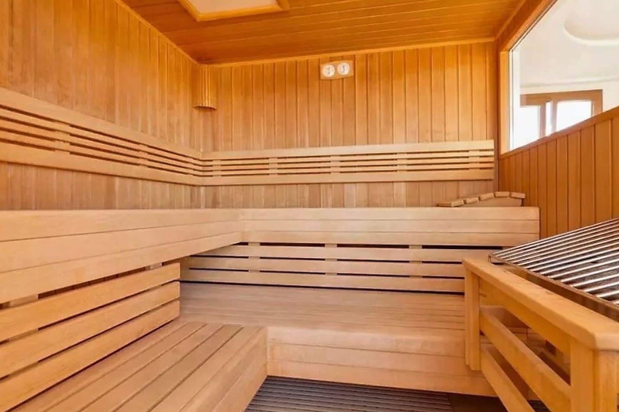 Pleasant apartment in Tarifa with shared sauna