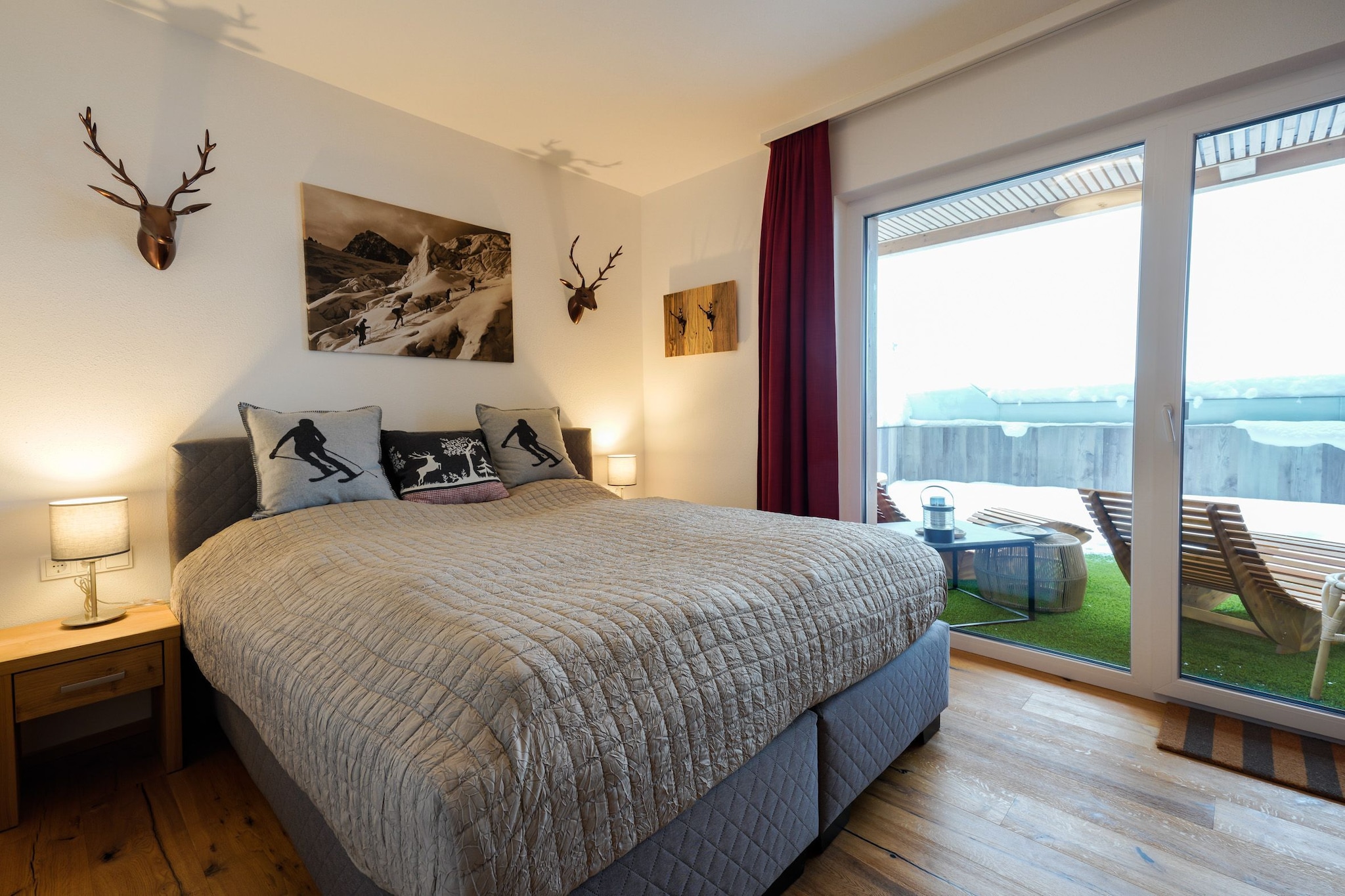 KitzbÃ¼hel alpine lodge with sauna