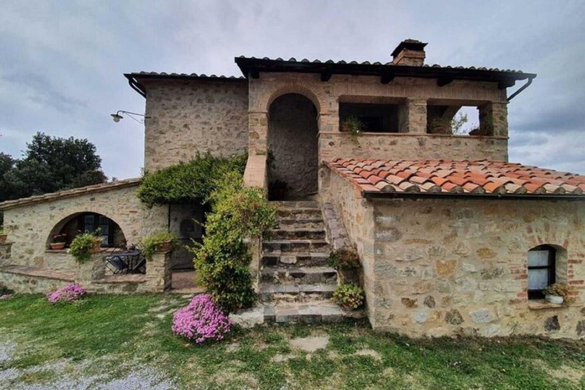 Pleasant holiday home in Seggiano with private terrace